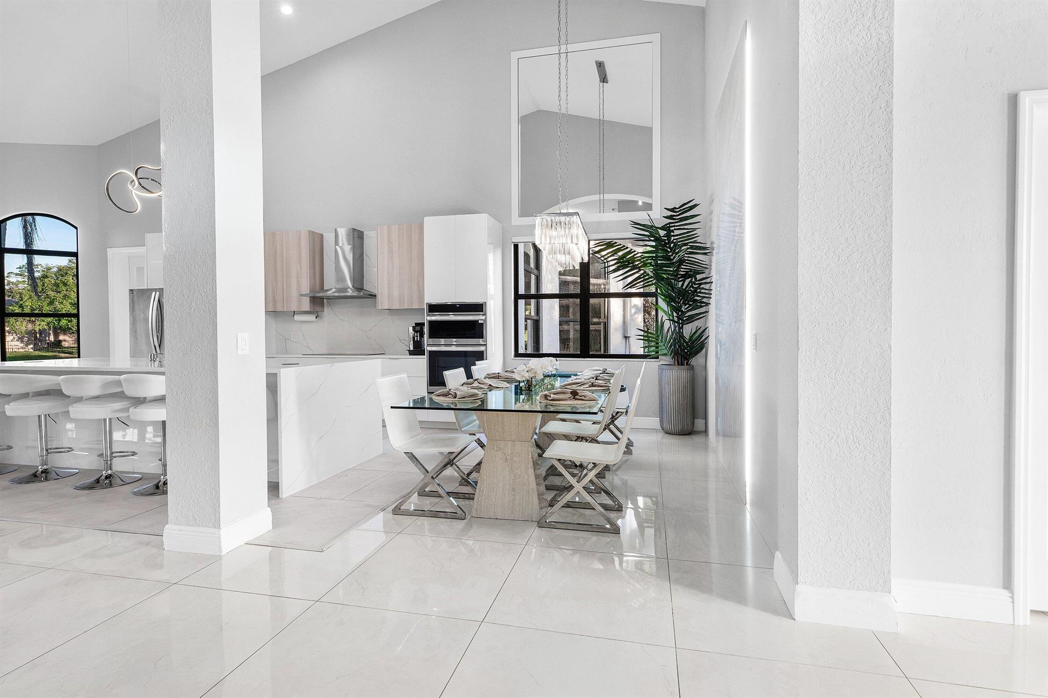 7056 NW 67th Terrace