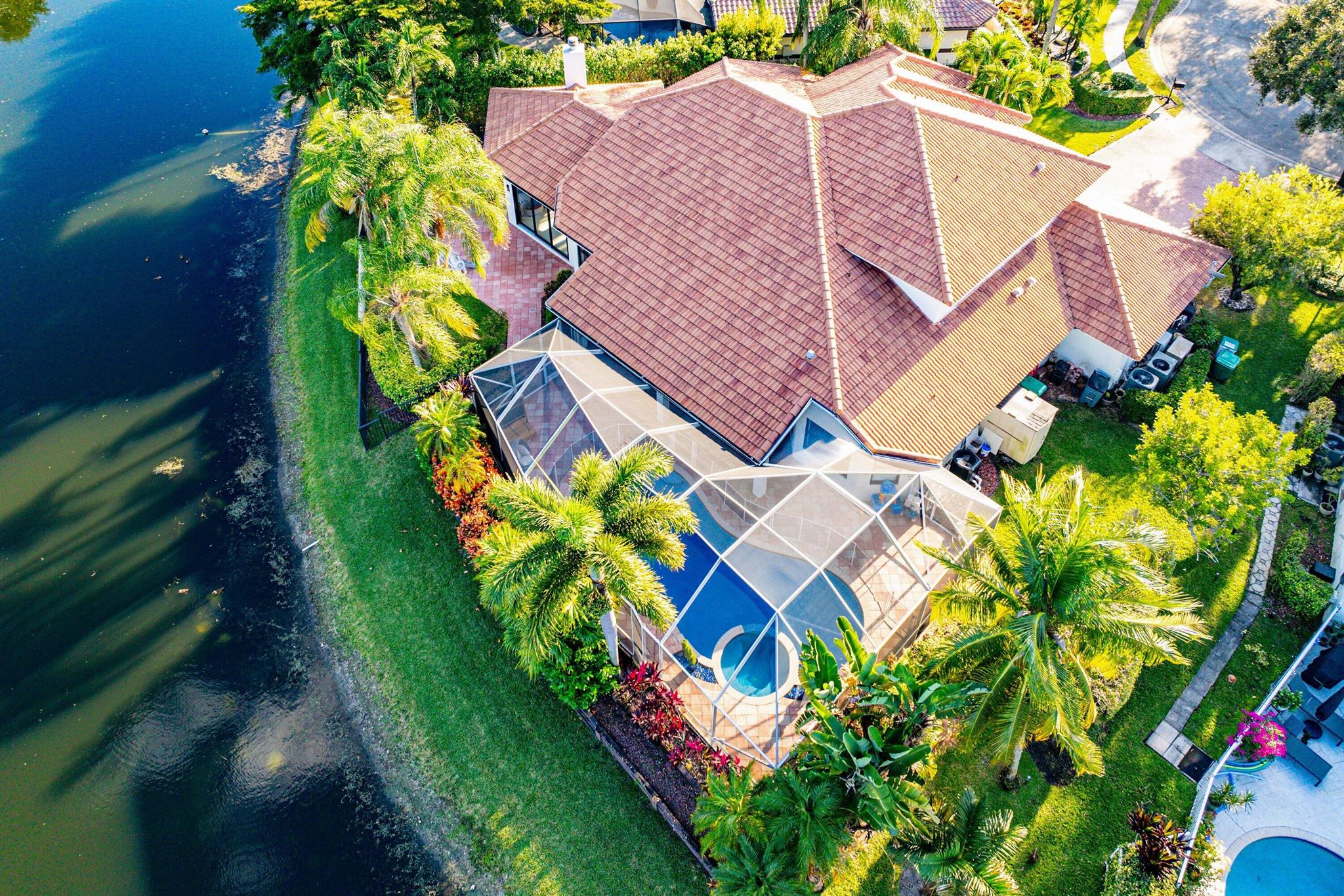 7056 NW 67th Terrace