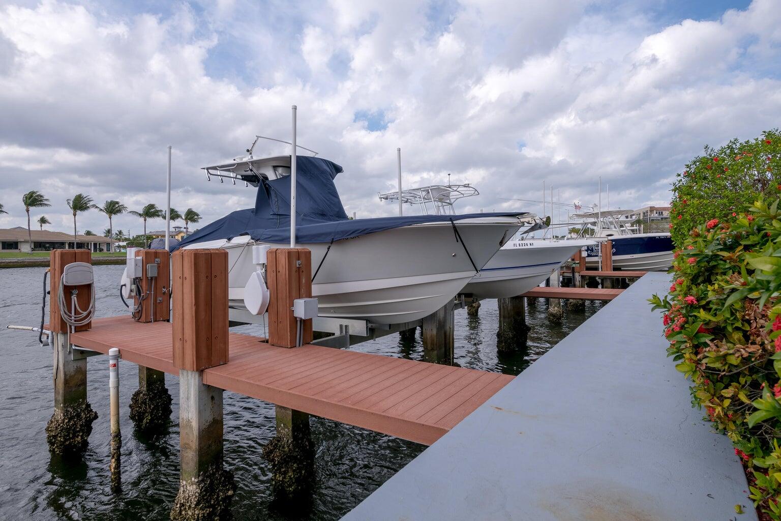 1228 Hillsboro Mile 103