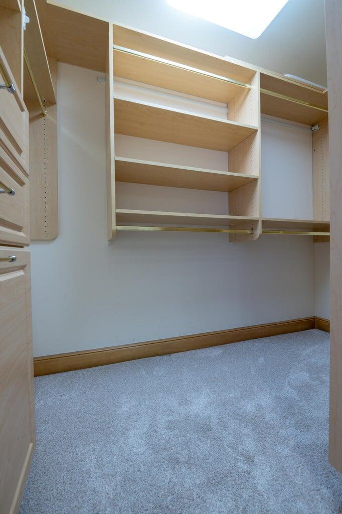 1228 Hillsboro Mile 103