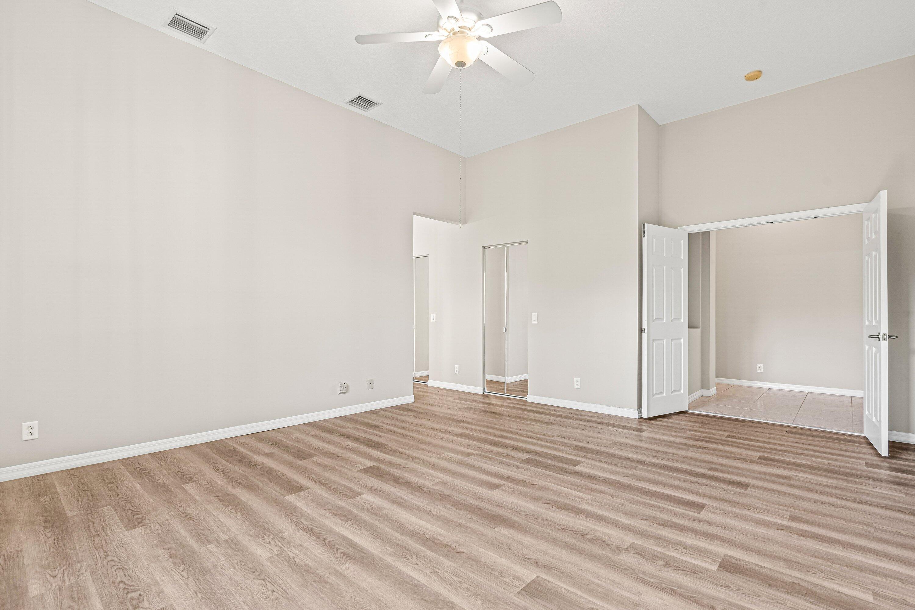 1366 Crossbill Court