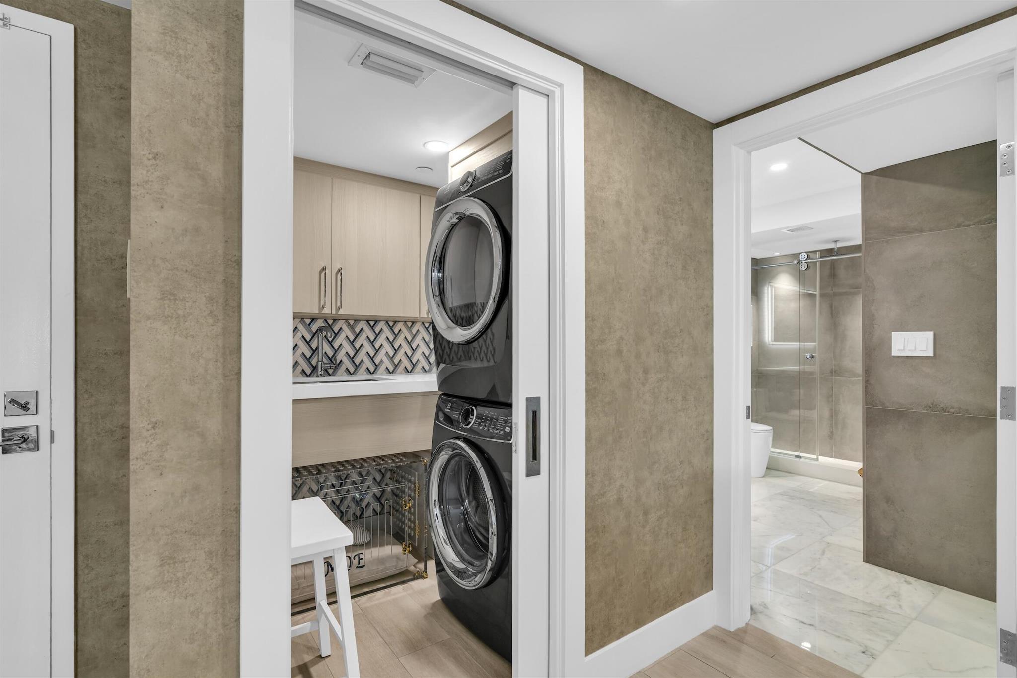 100 SE 5th Avenue 106