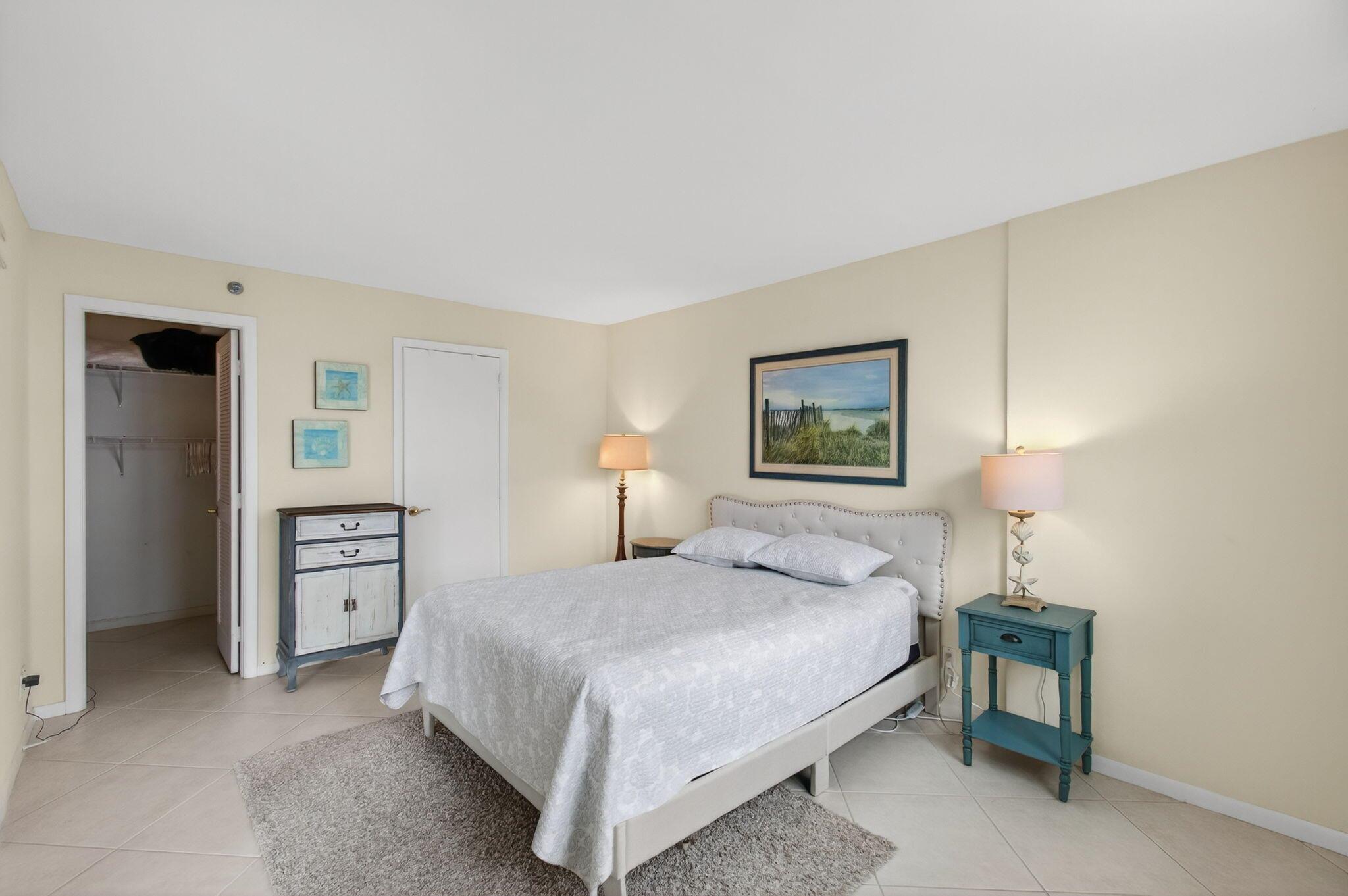 4505 S Ocean Boulevard 905