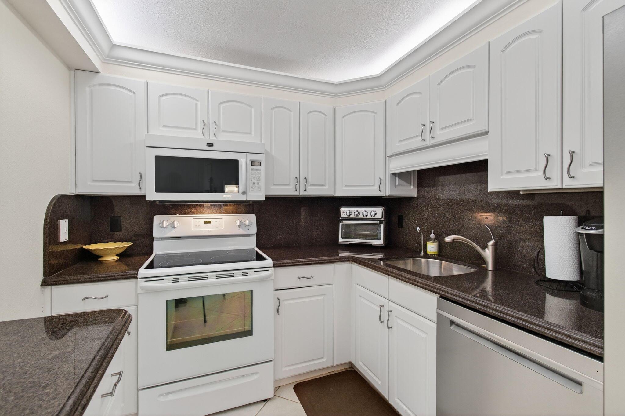 4505 S Ocean Boulevard 905