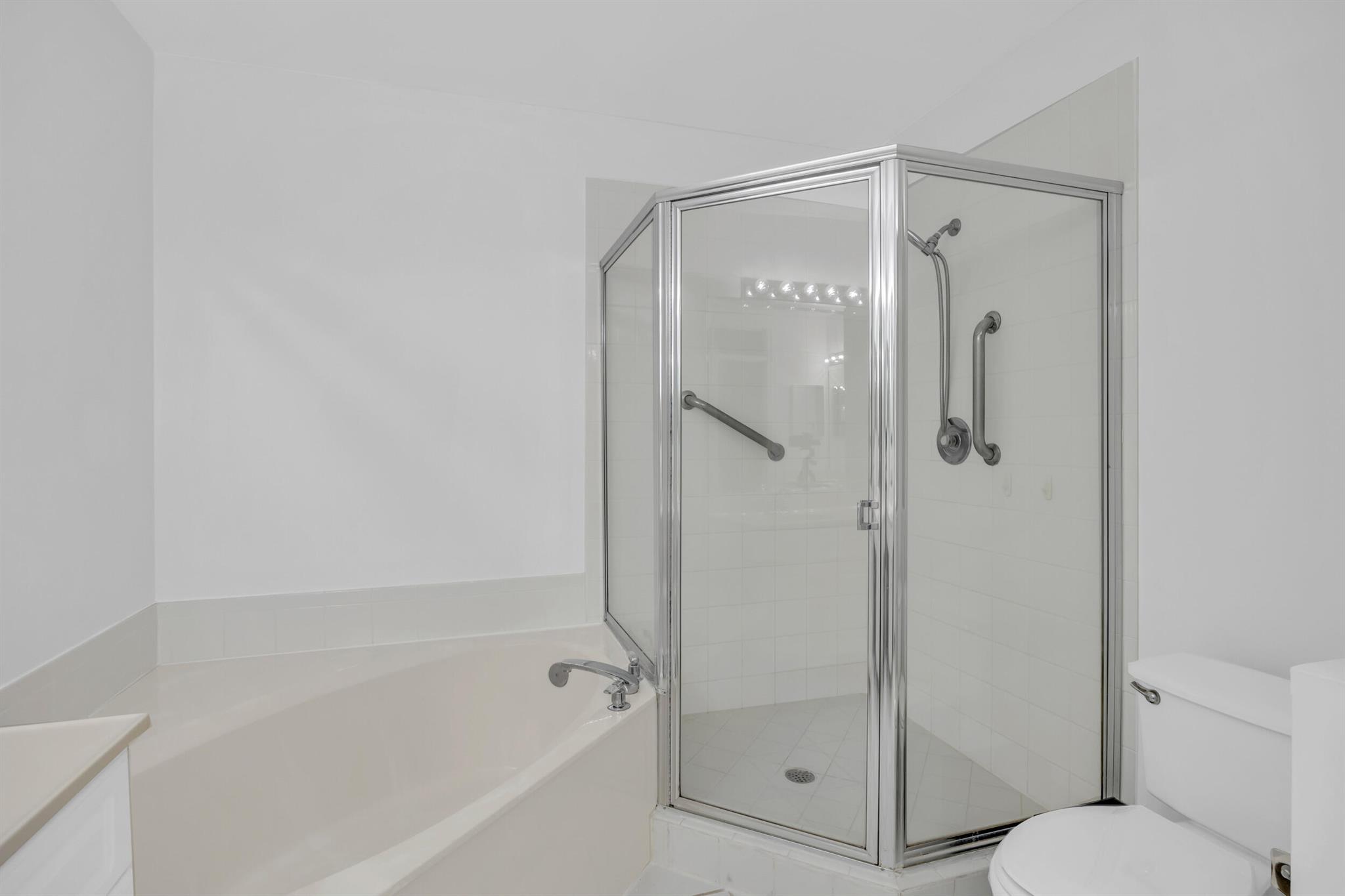 10172 Andover Coach Circle G2