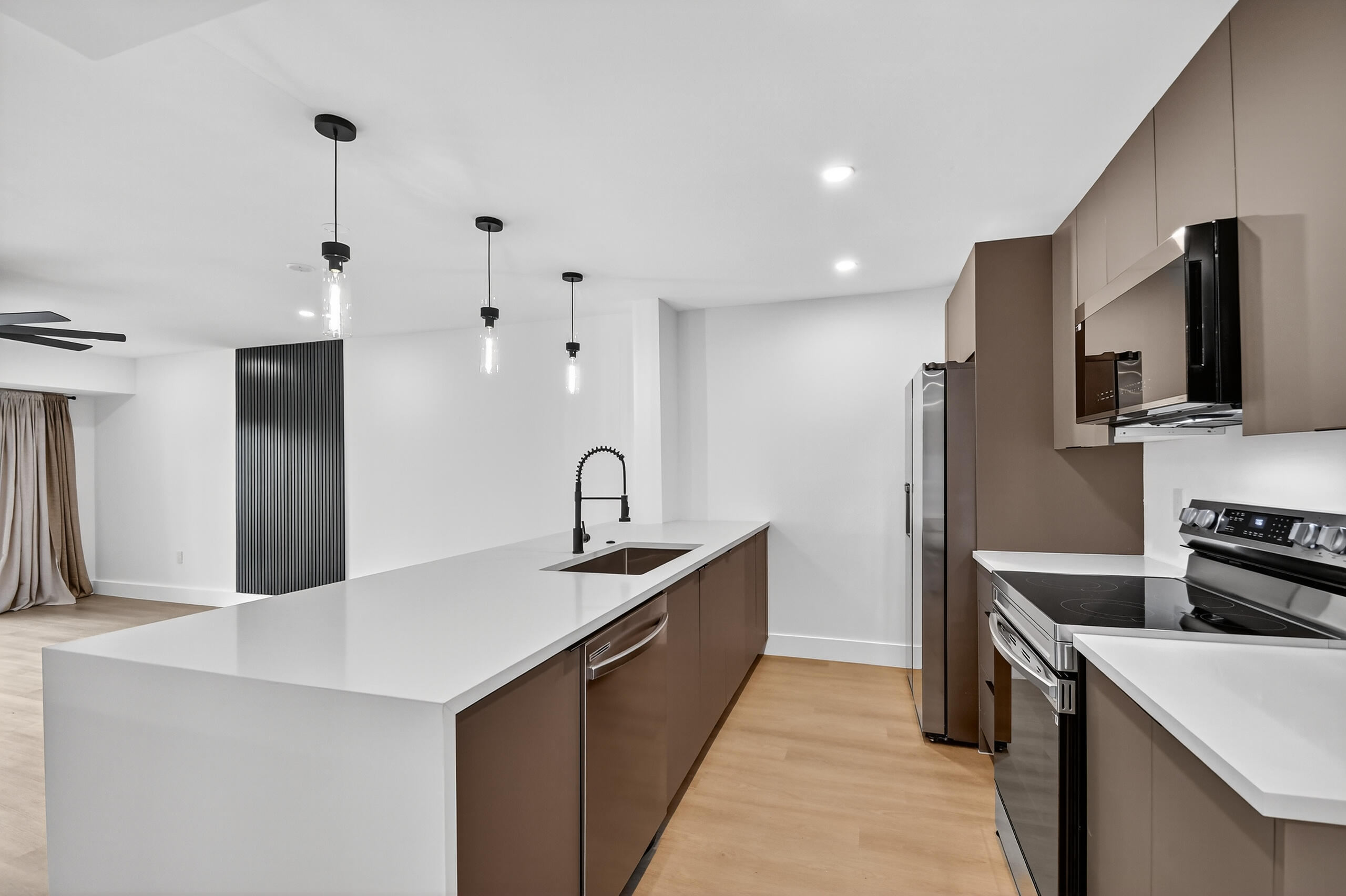 4661 Fountains Drive 112