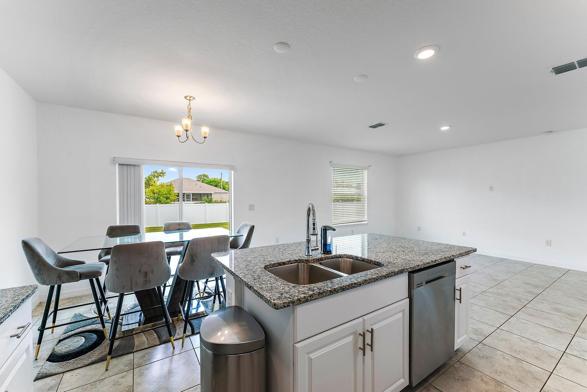 1053 SW Coleman Avenue