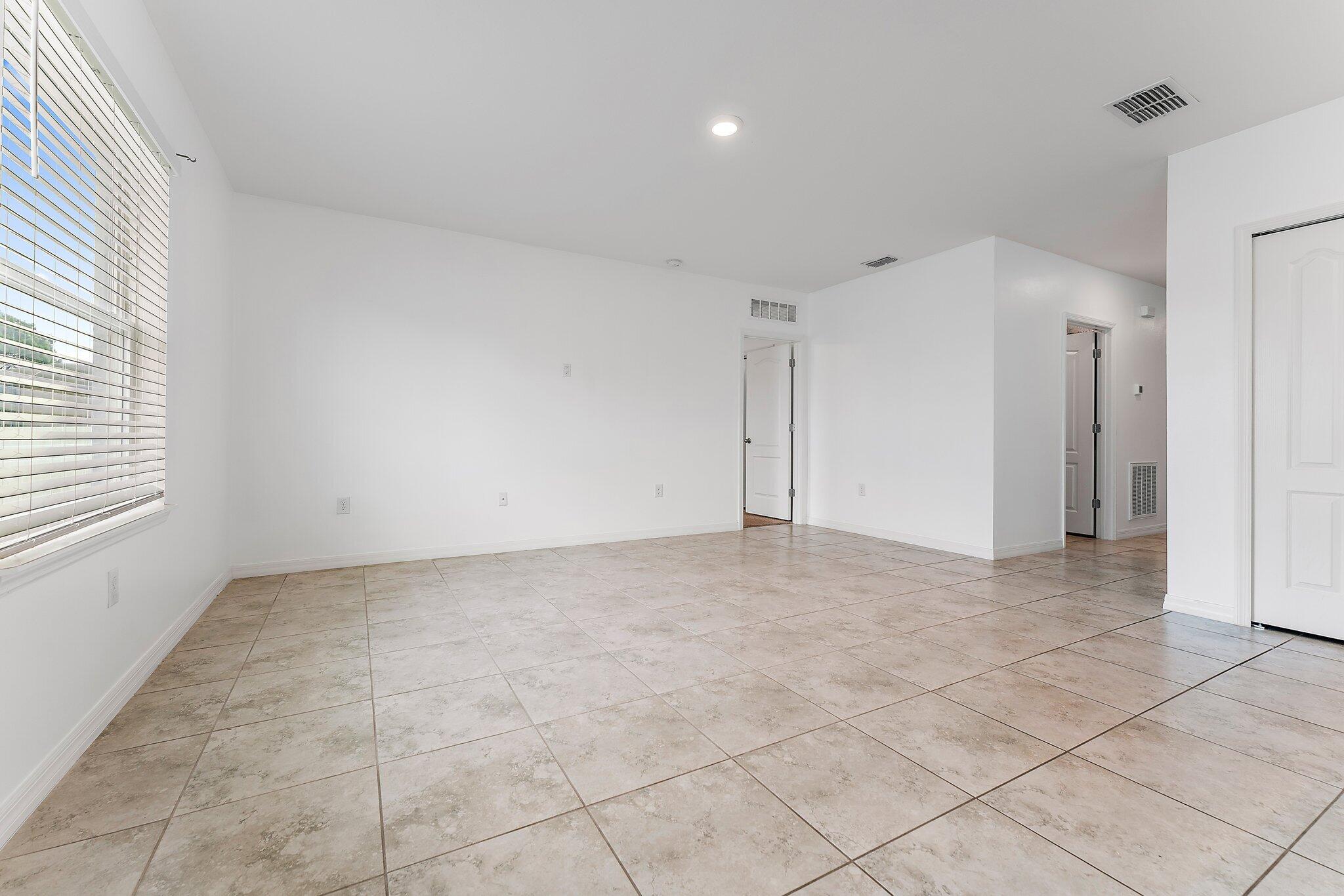 1053 SW Coleman Avenue