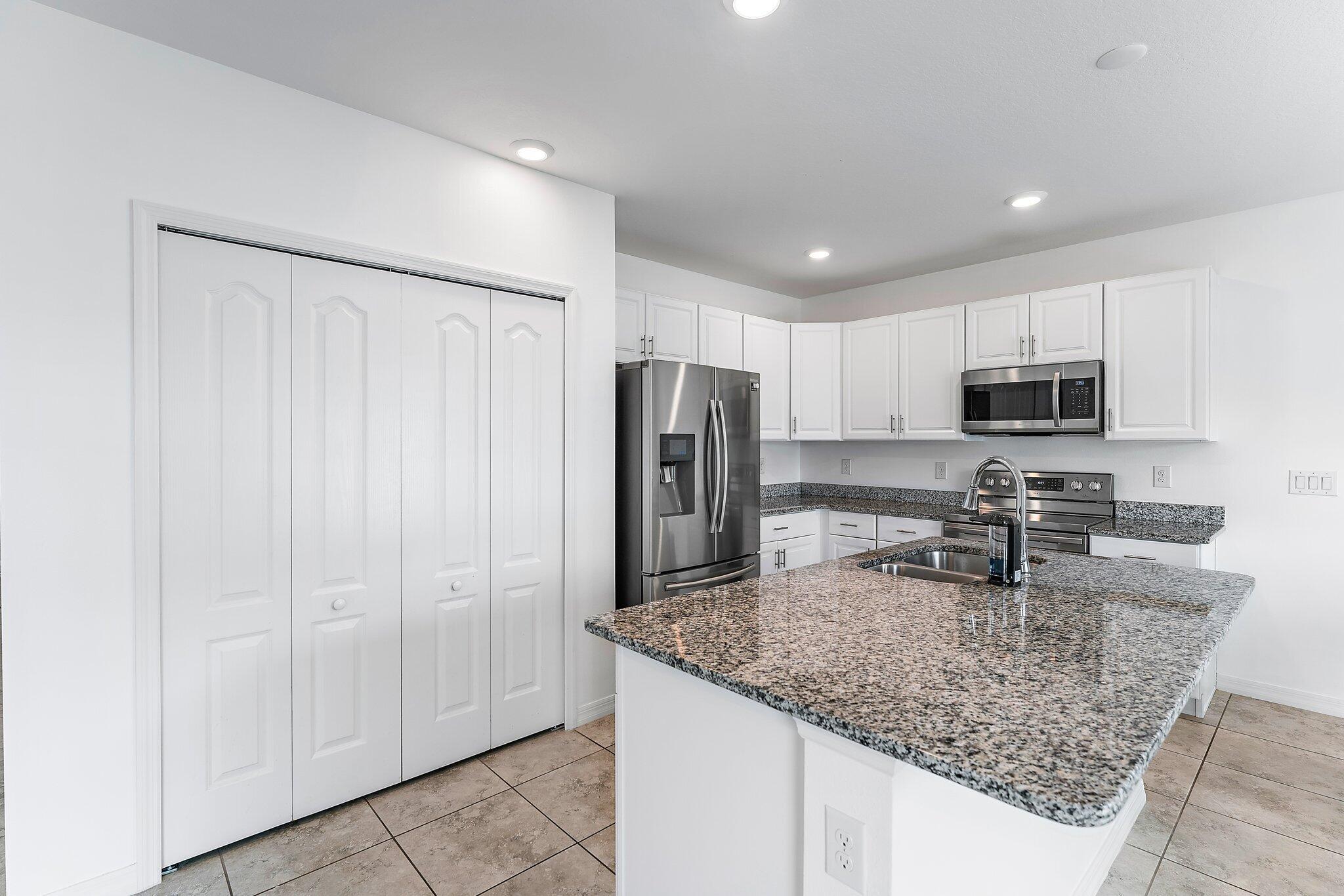 1053 SW Coleman Avenue