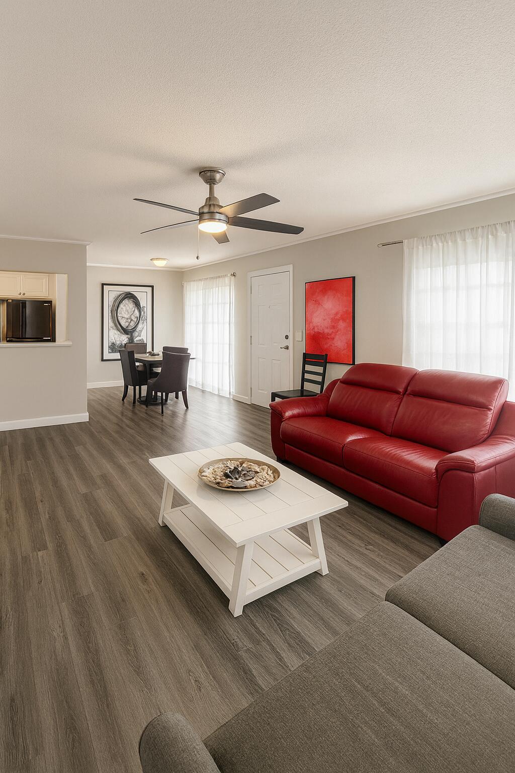 801 Andrews Avenue 4