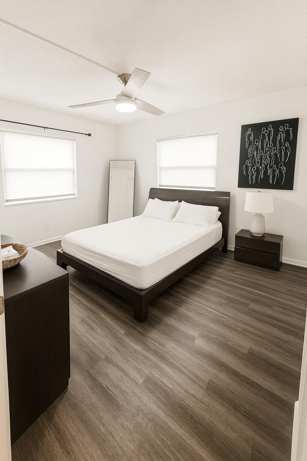 801 Andrews Avenue 4