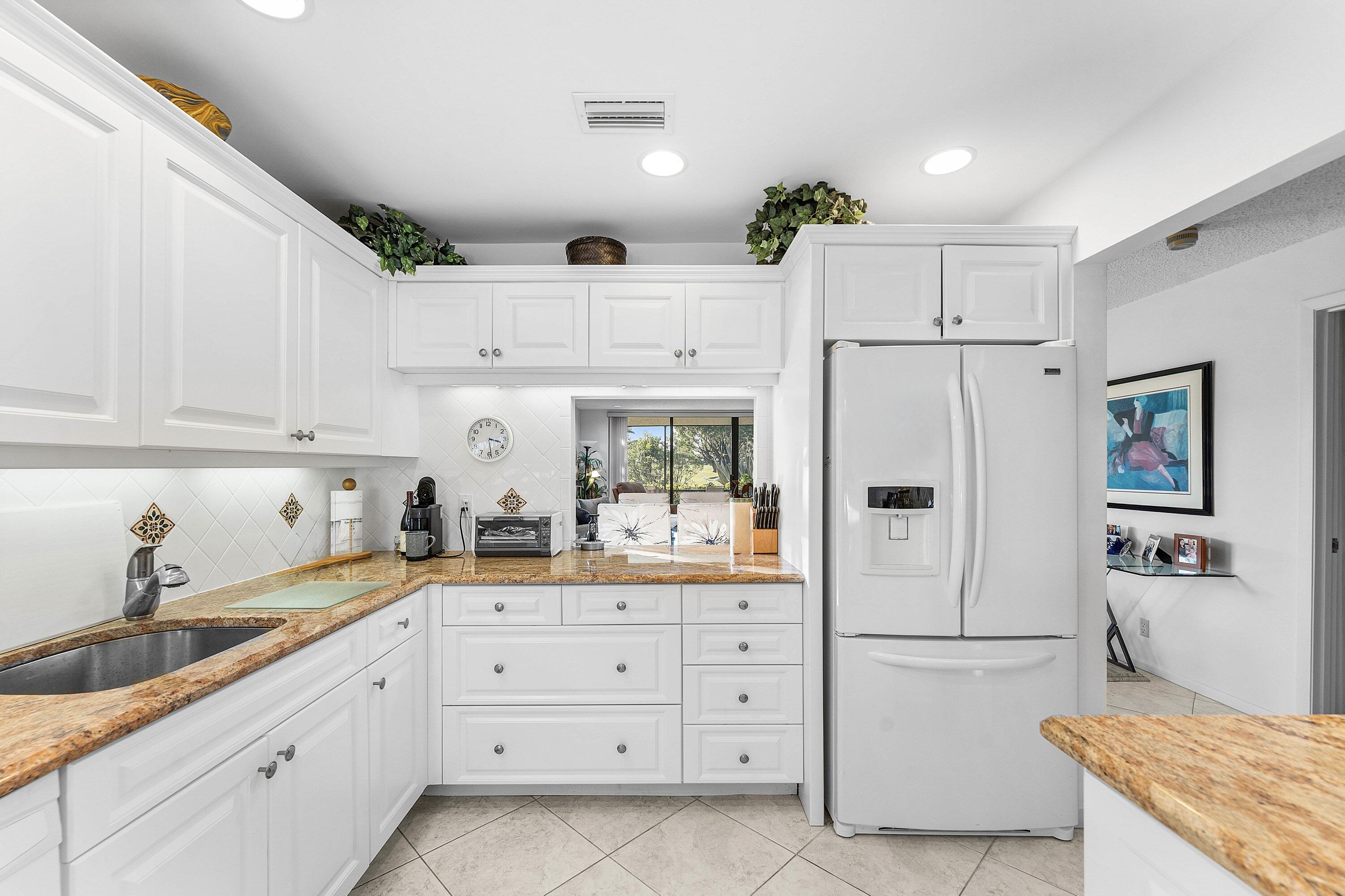 61 Eastgate Drive A