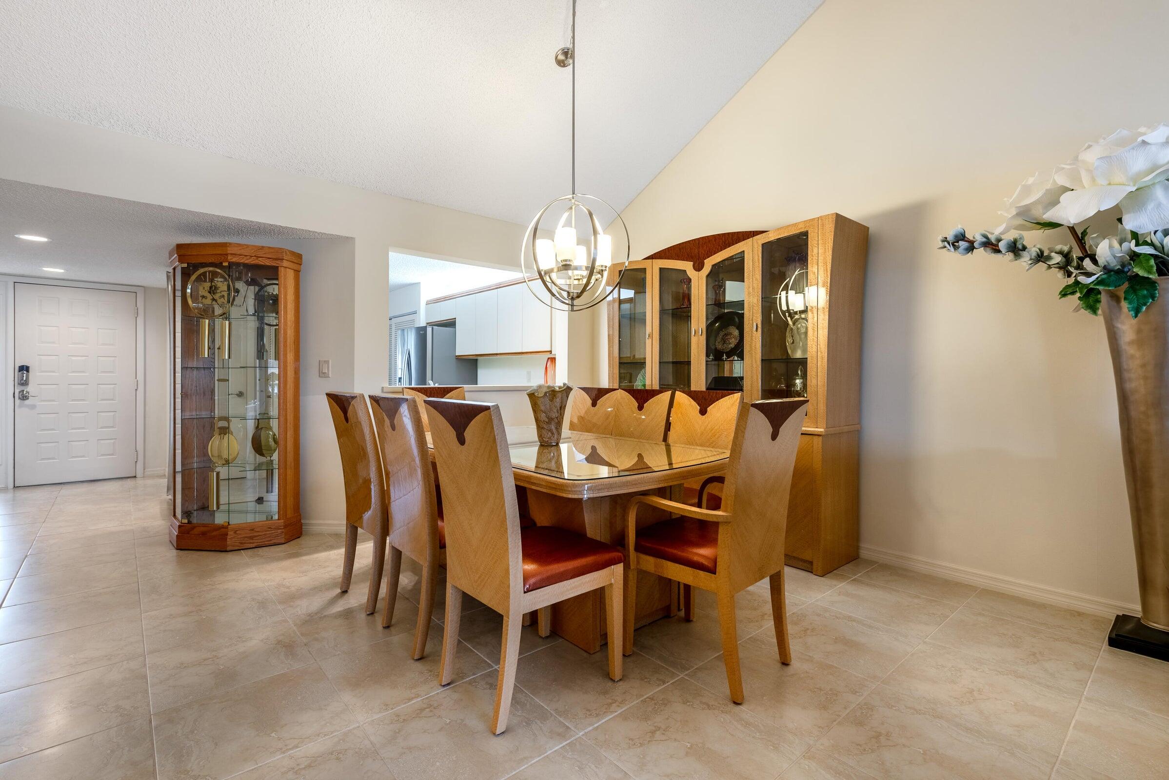 7485 Glendevon Lane 1107