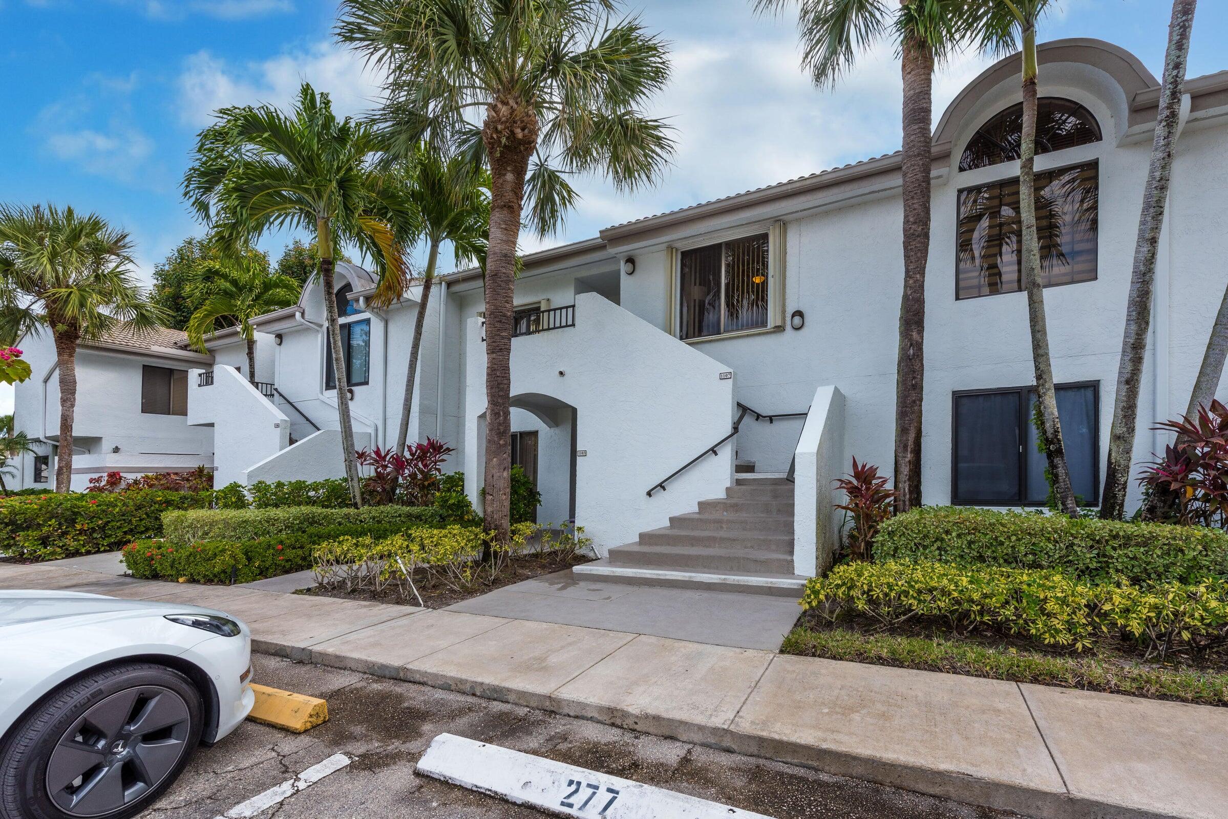 7485 Glendevon Lane 1107