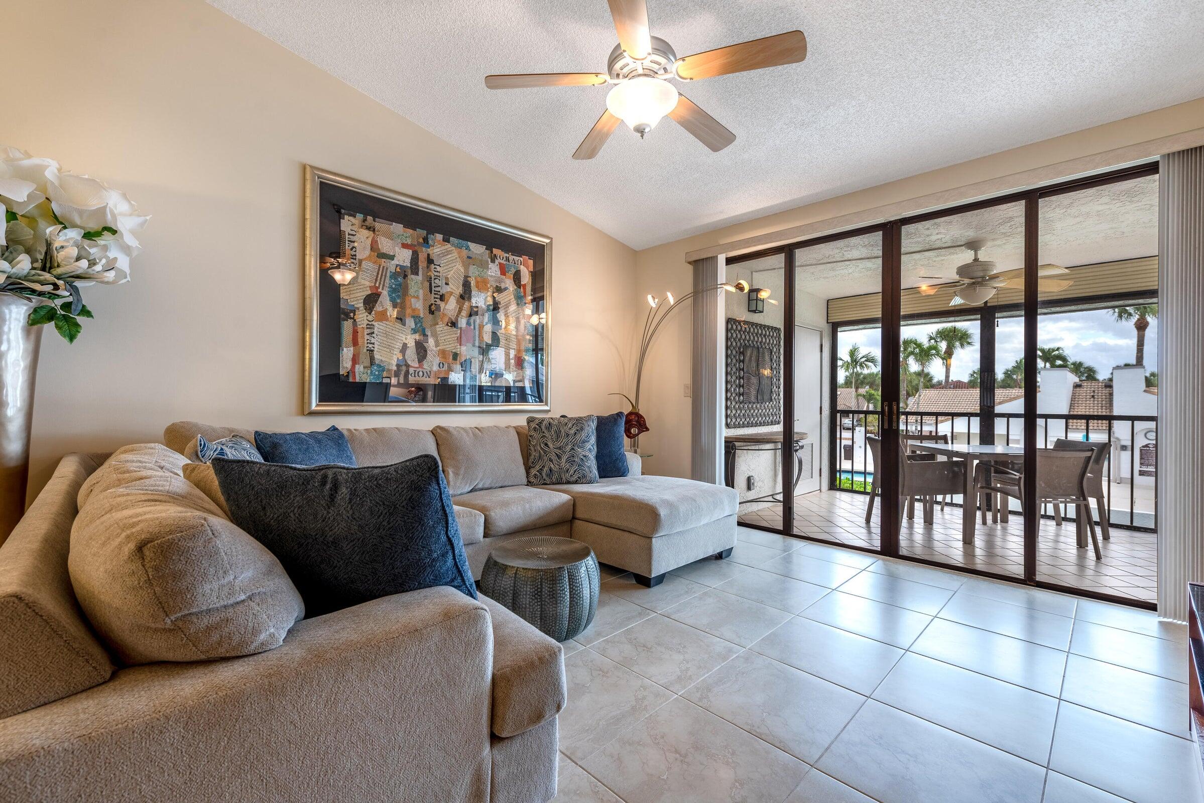 7485 Glendevon Lane 1107