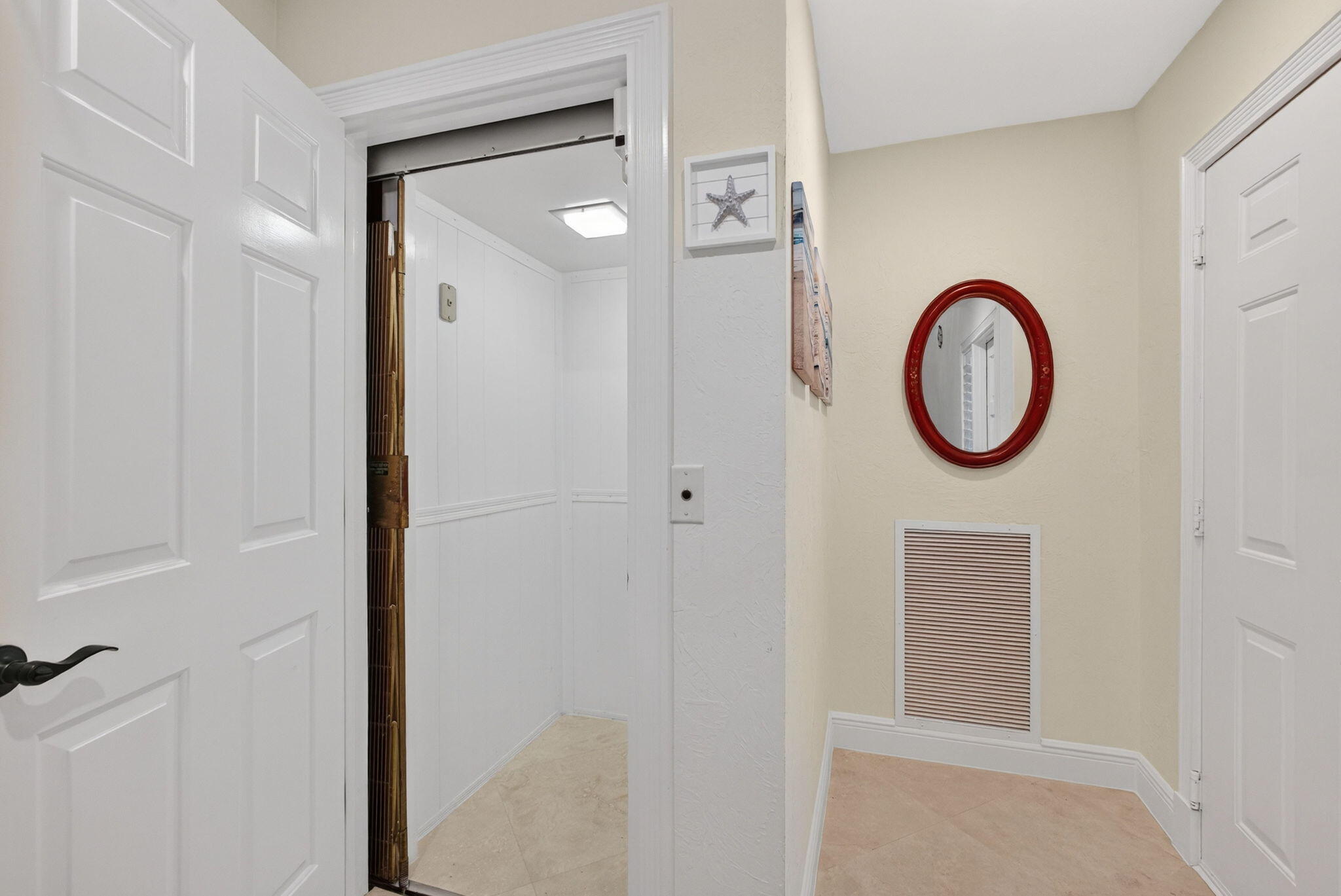 170 Celestial Way 35