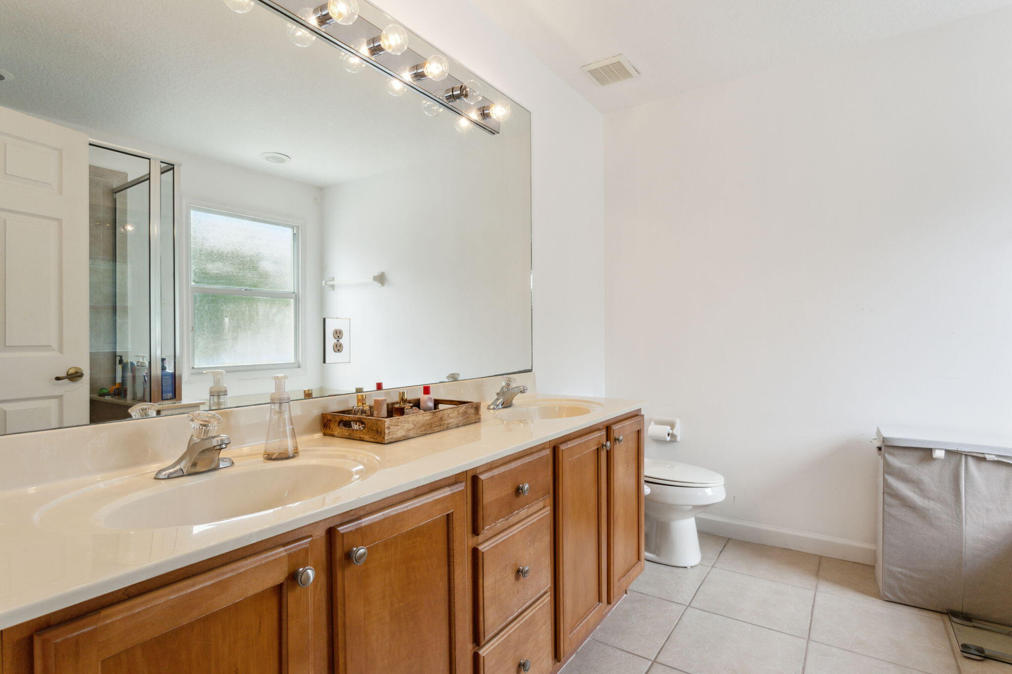 8080 Murano Circle