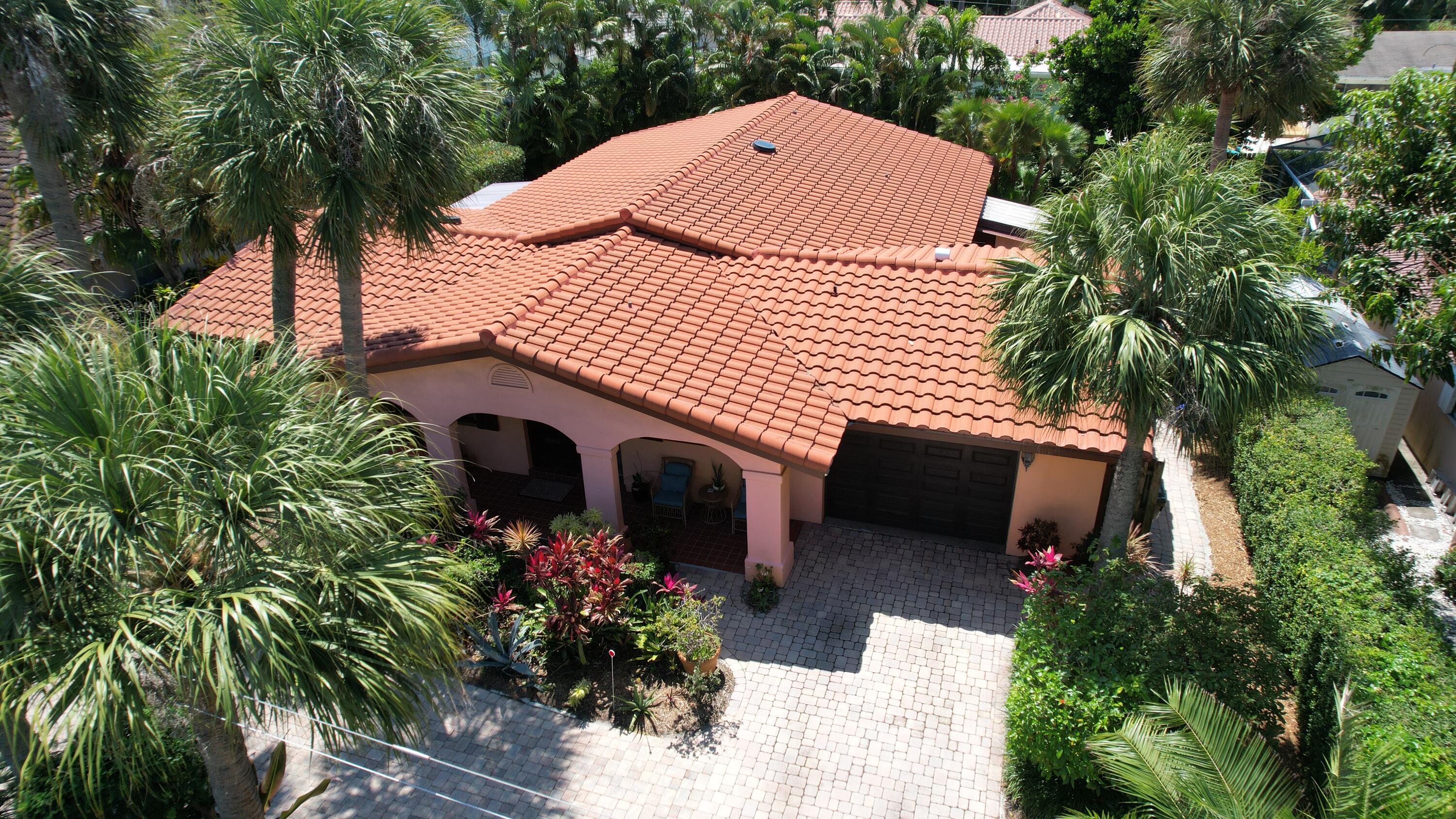 708 NW 6th Drive