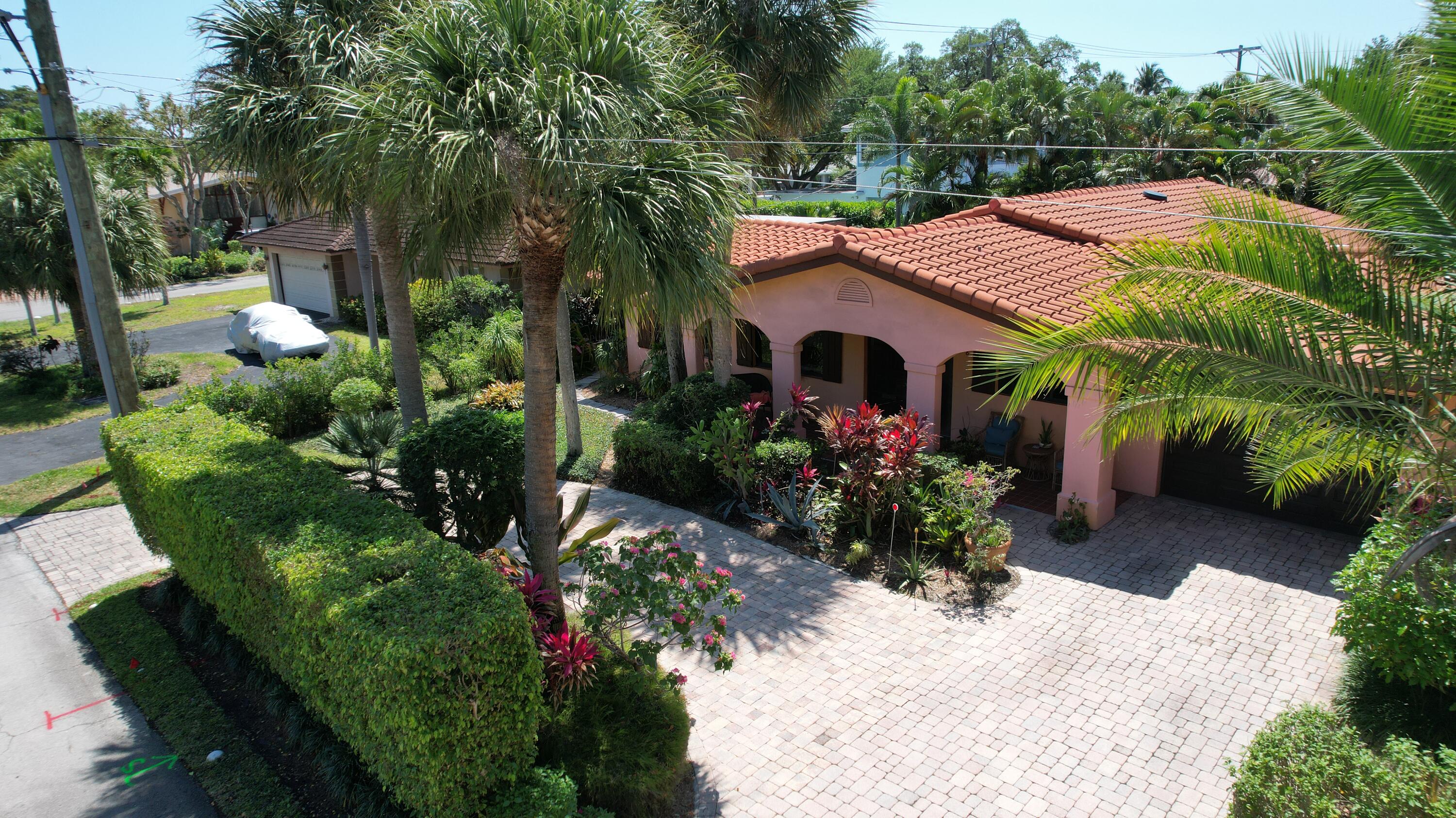 708 NW 6th Drive