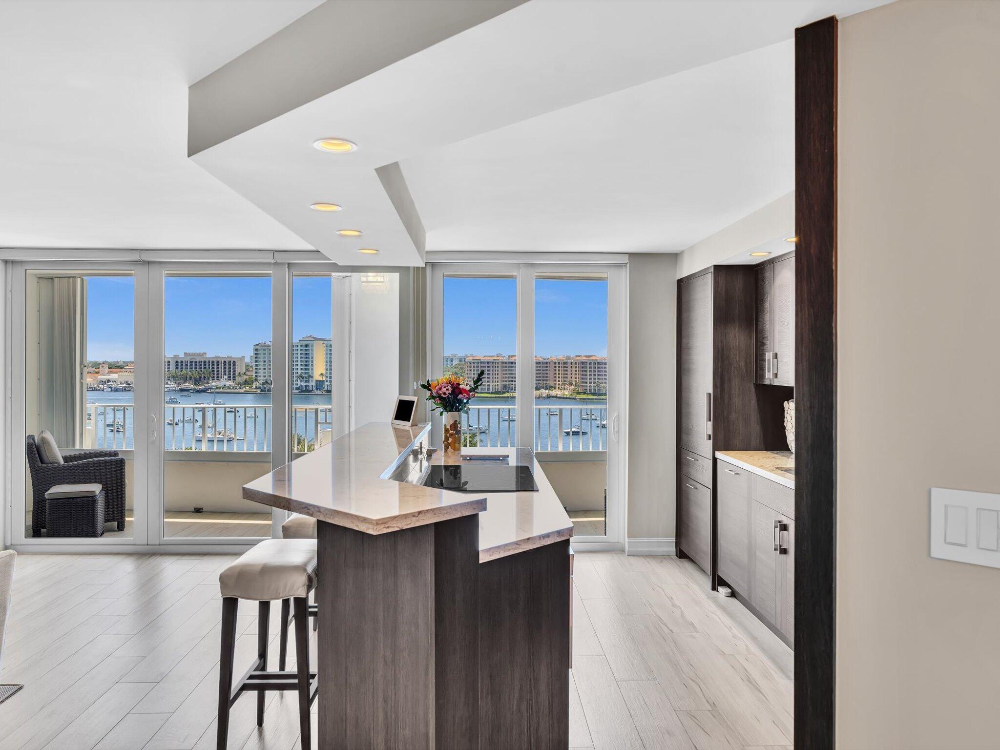 500 S Ocean Boulevard 909