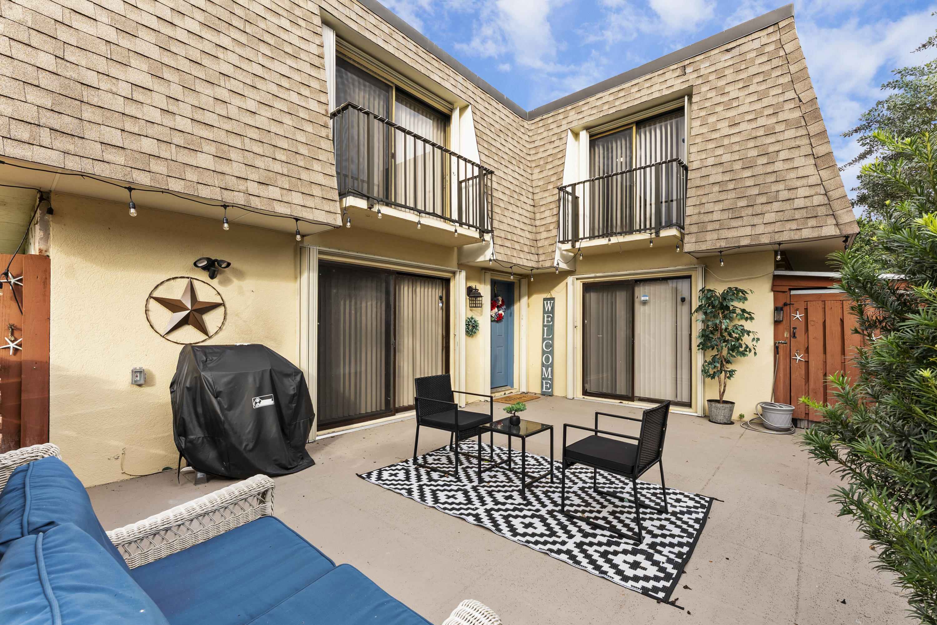 2949 SW 22nd Avenue 27a