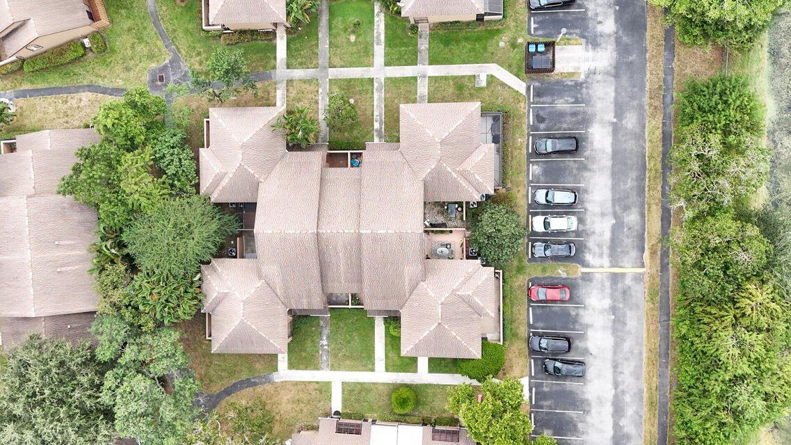 2206 NW 39th Avenue