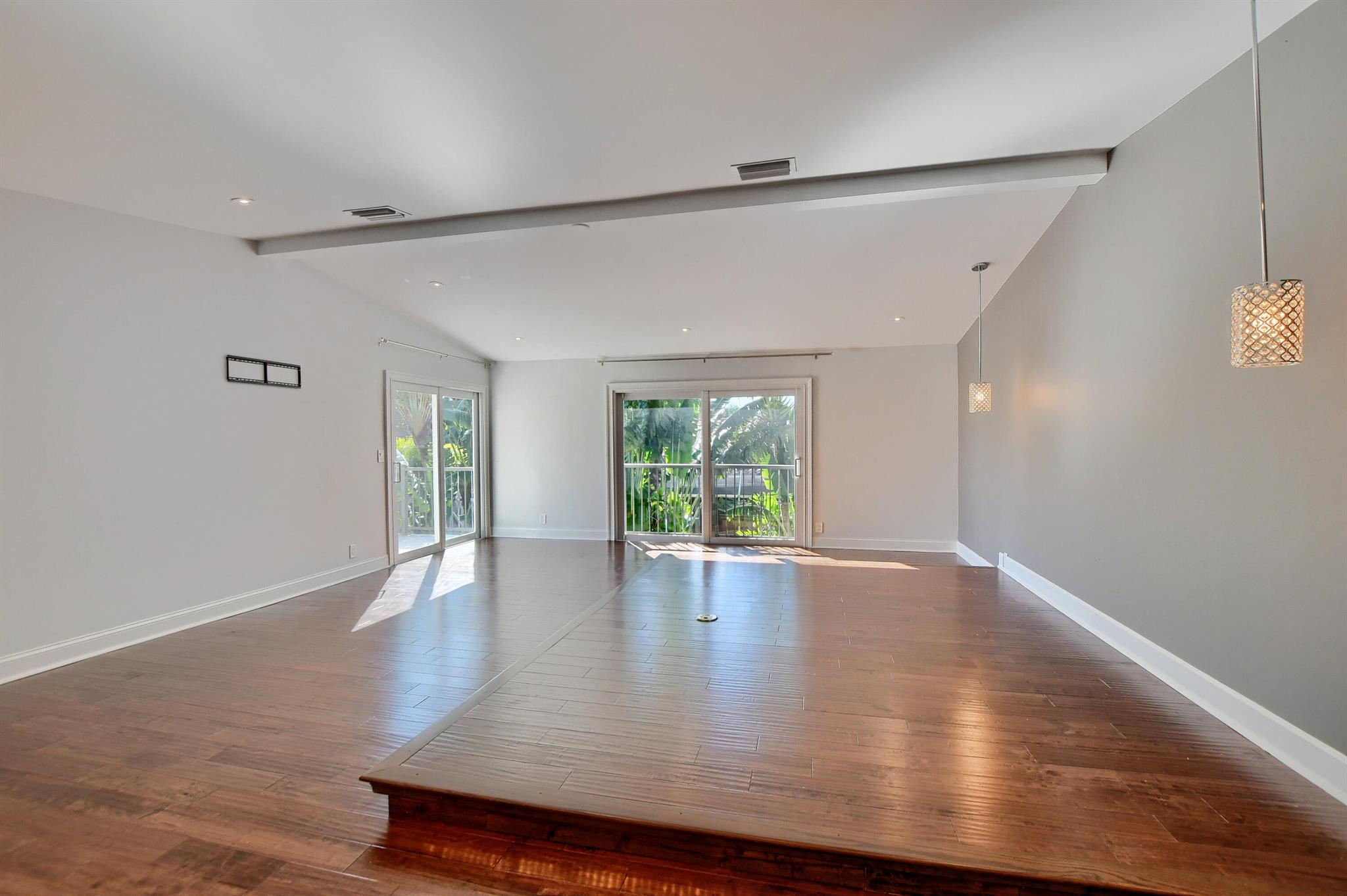 23352 Lago Mar Circle