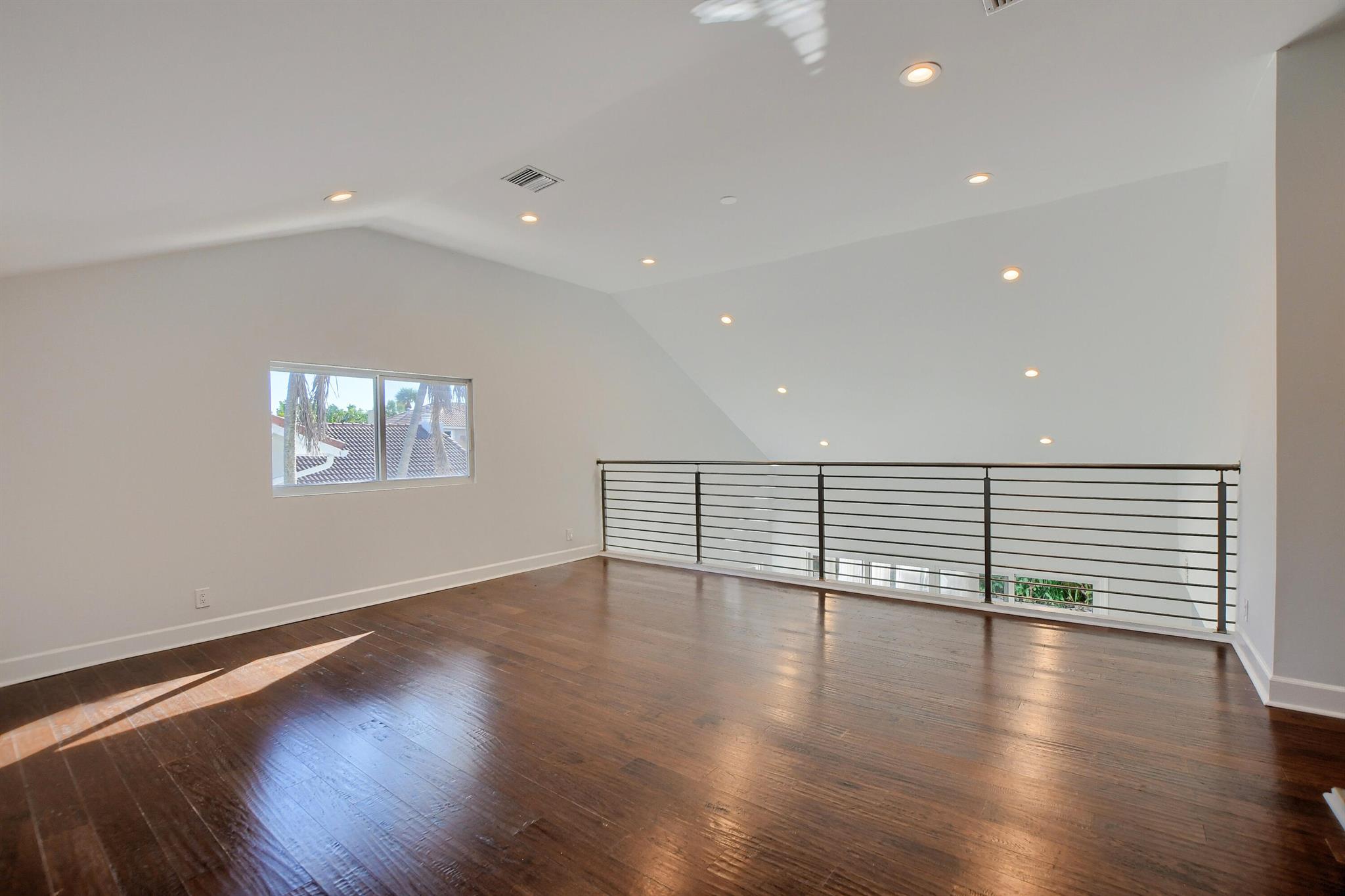 23352 Lago Mar Circle