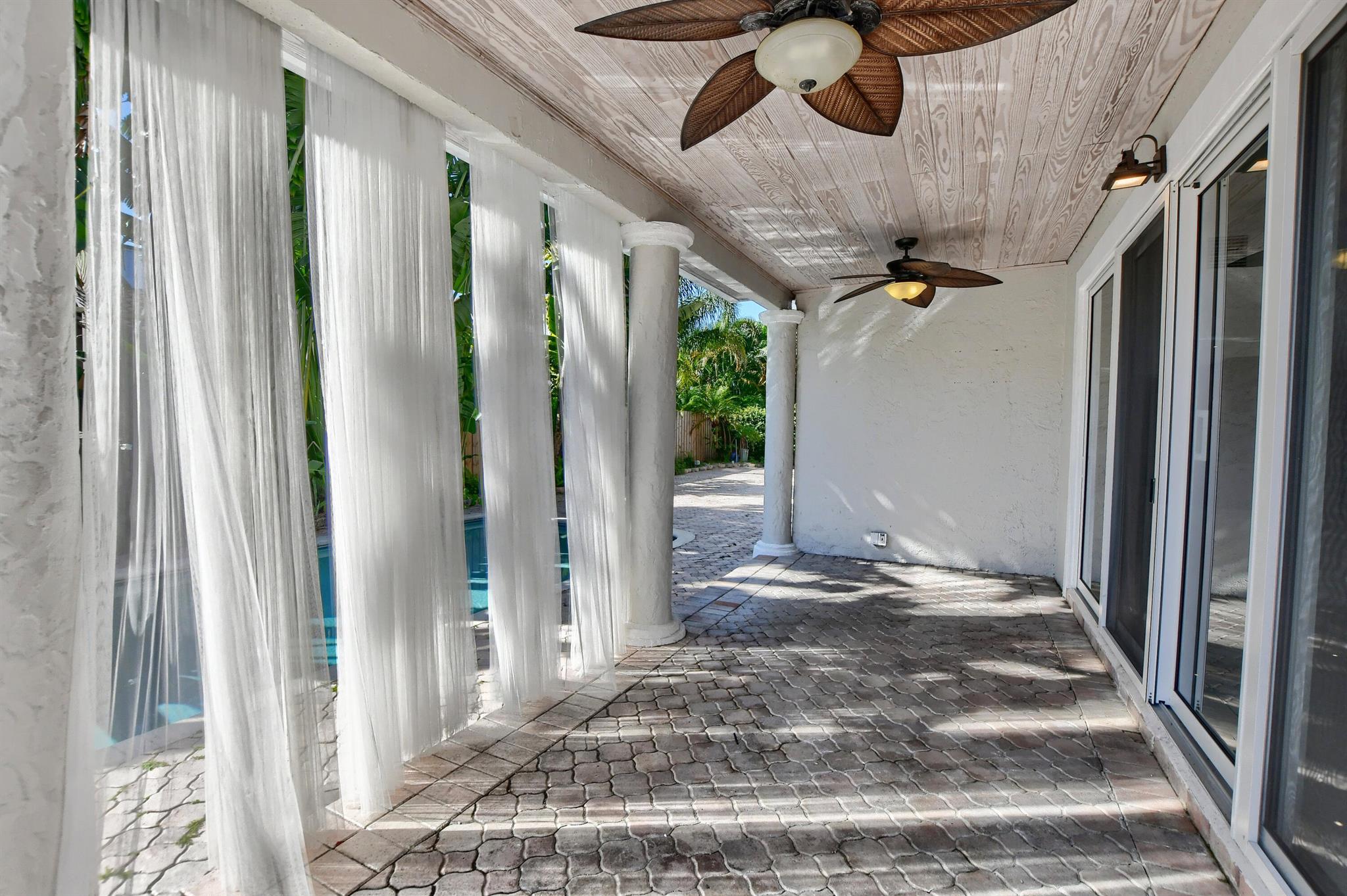 23352 Lago Mar Circle