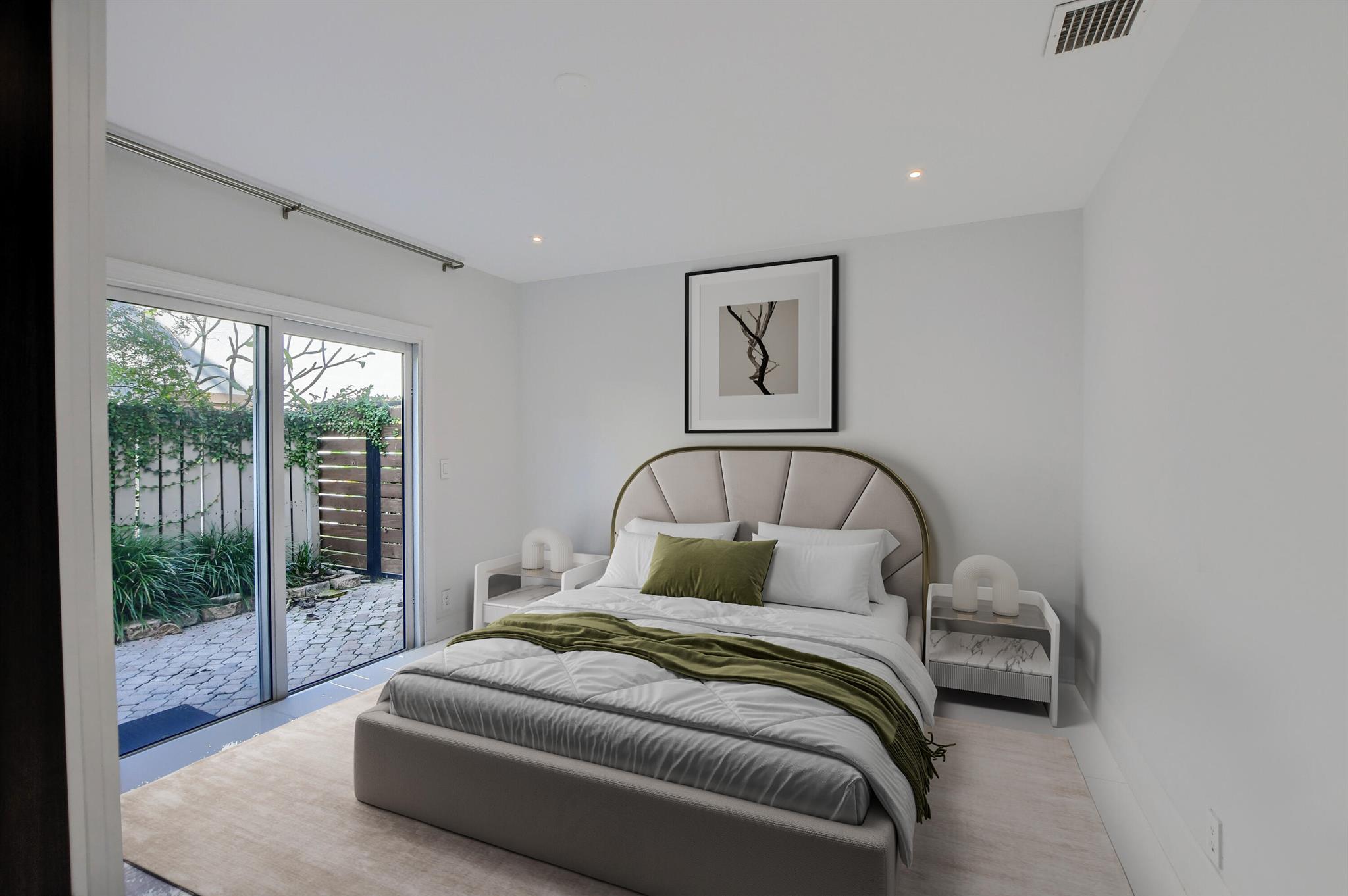 23352 Lago Mar Circle