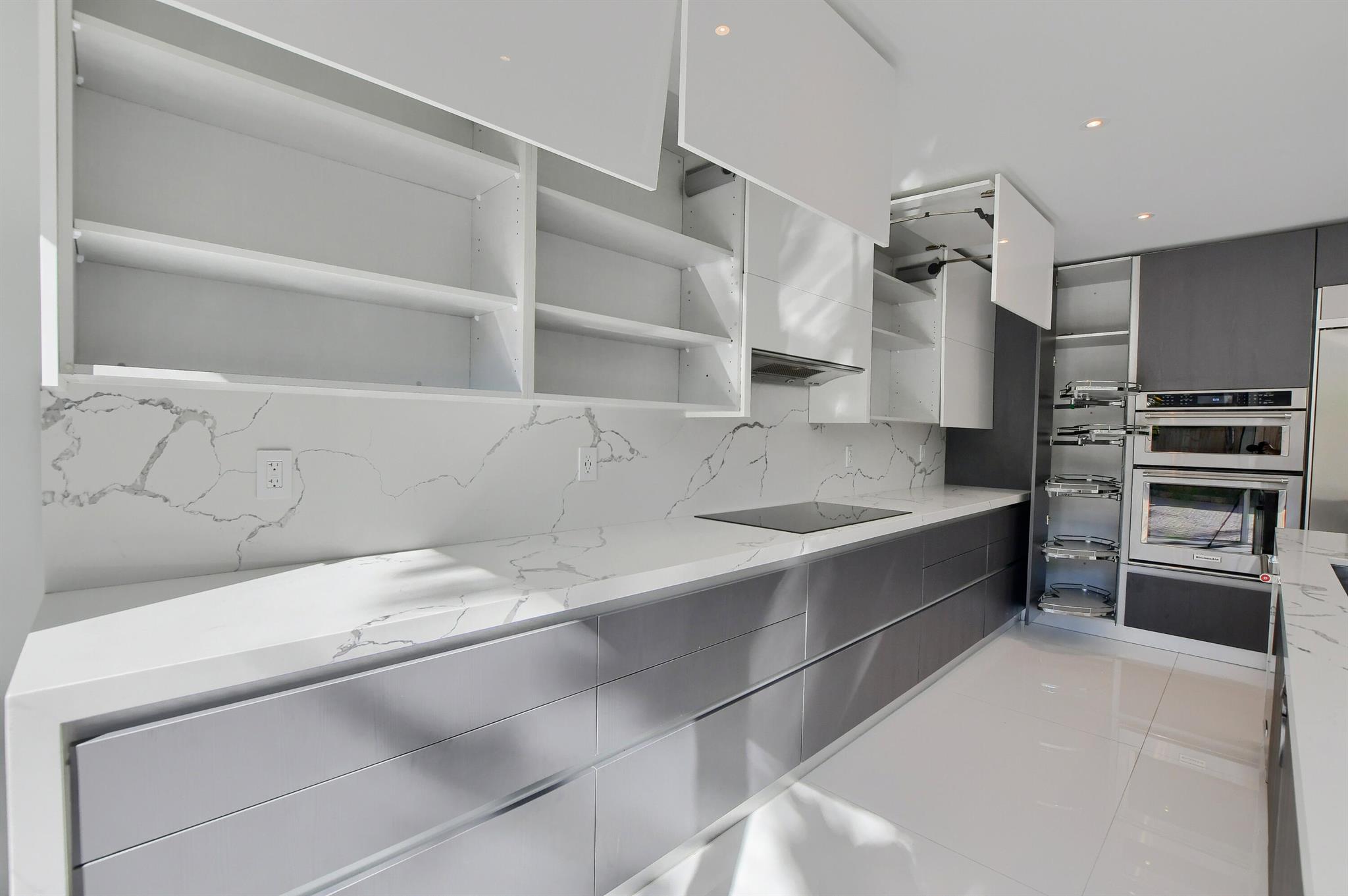 23352 Lago Mar Circle