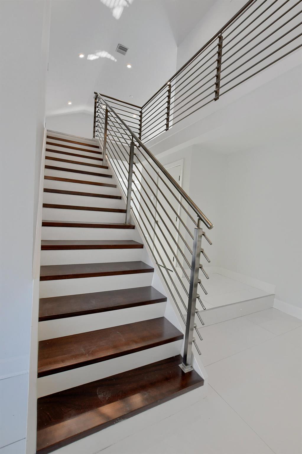 23352 Lago Mar Circle