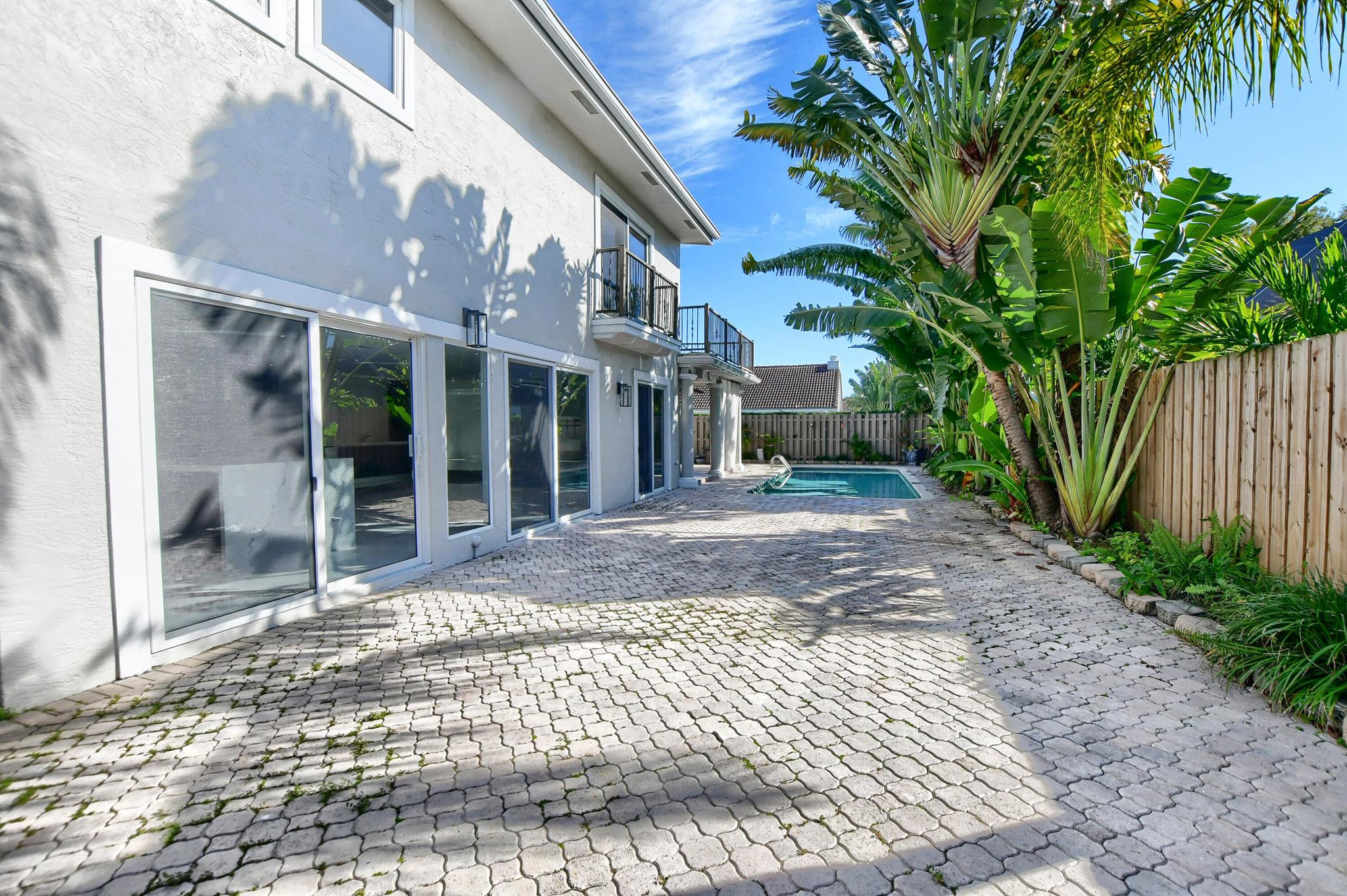 23352 Lago Mar Circle