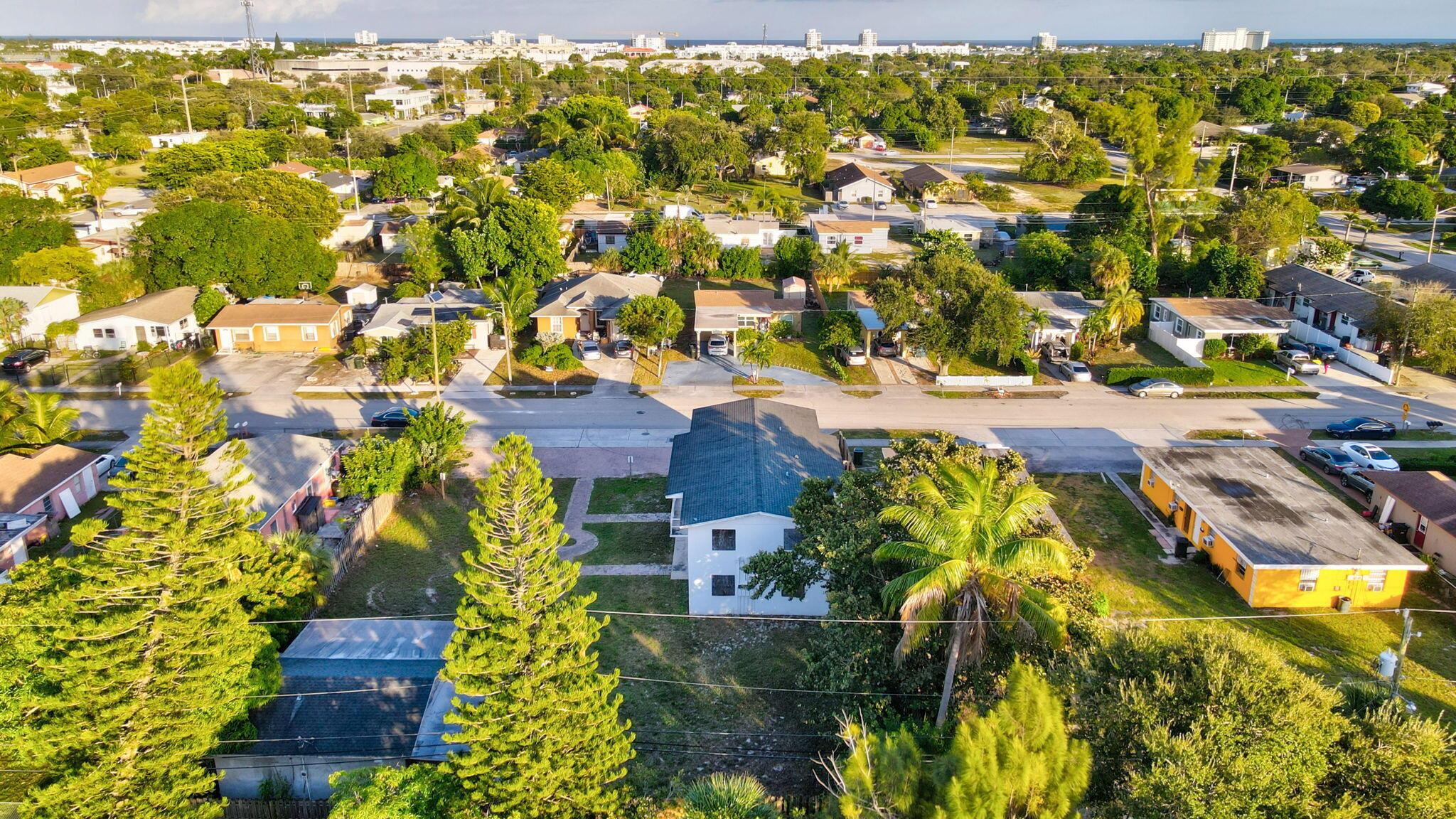 124/122 SW 8th Avenue