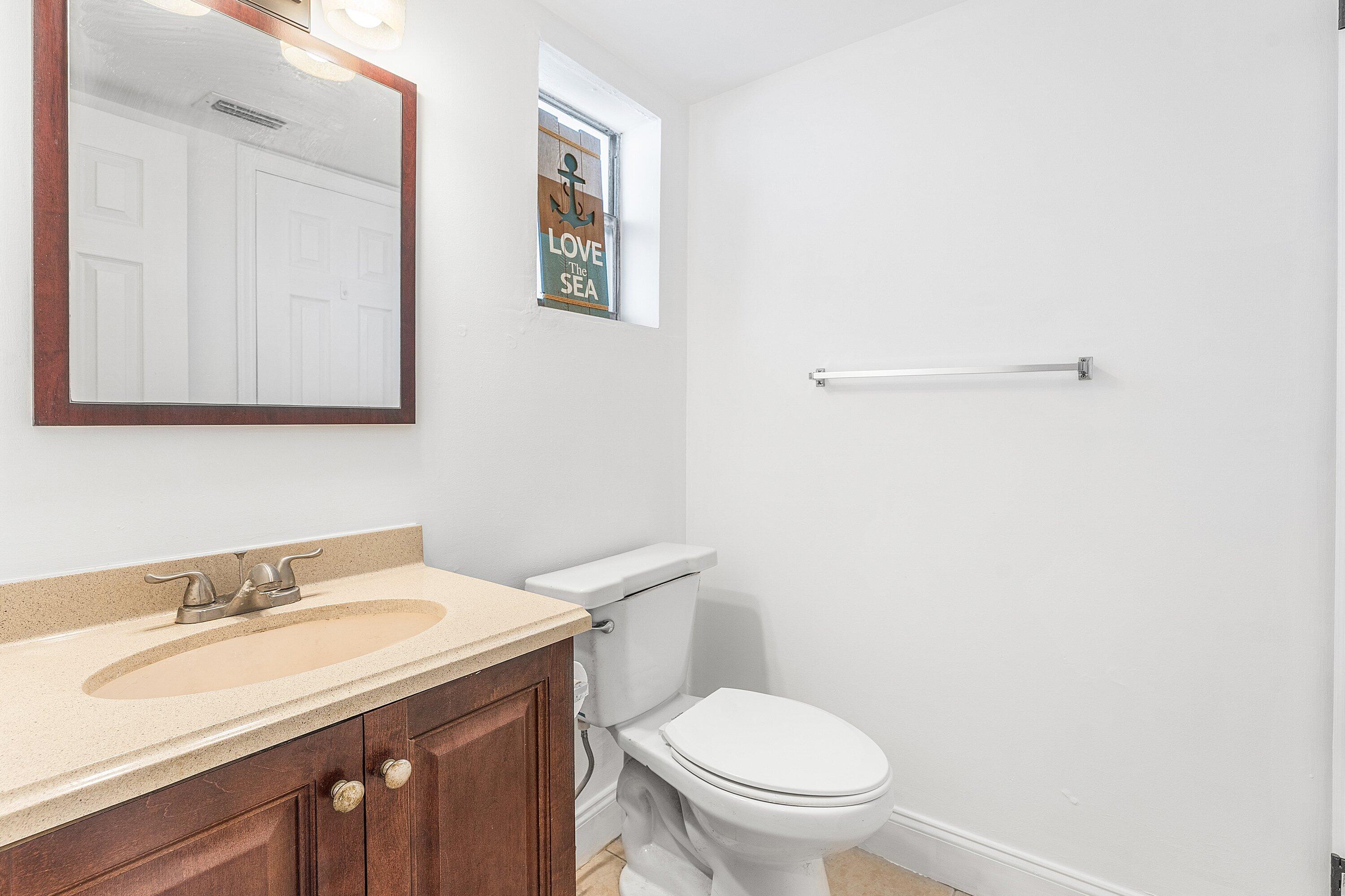 4500 N Flagler Drive C17