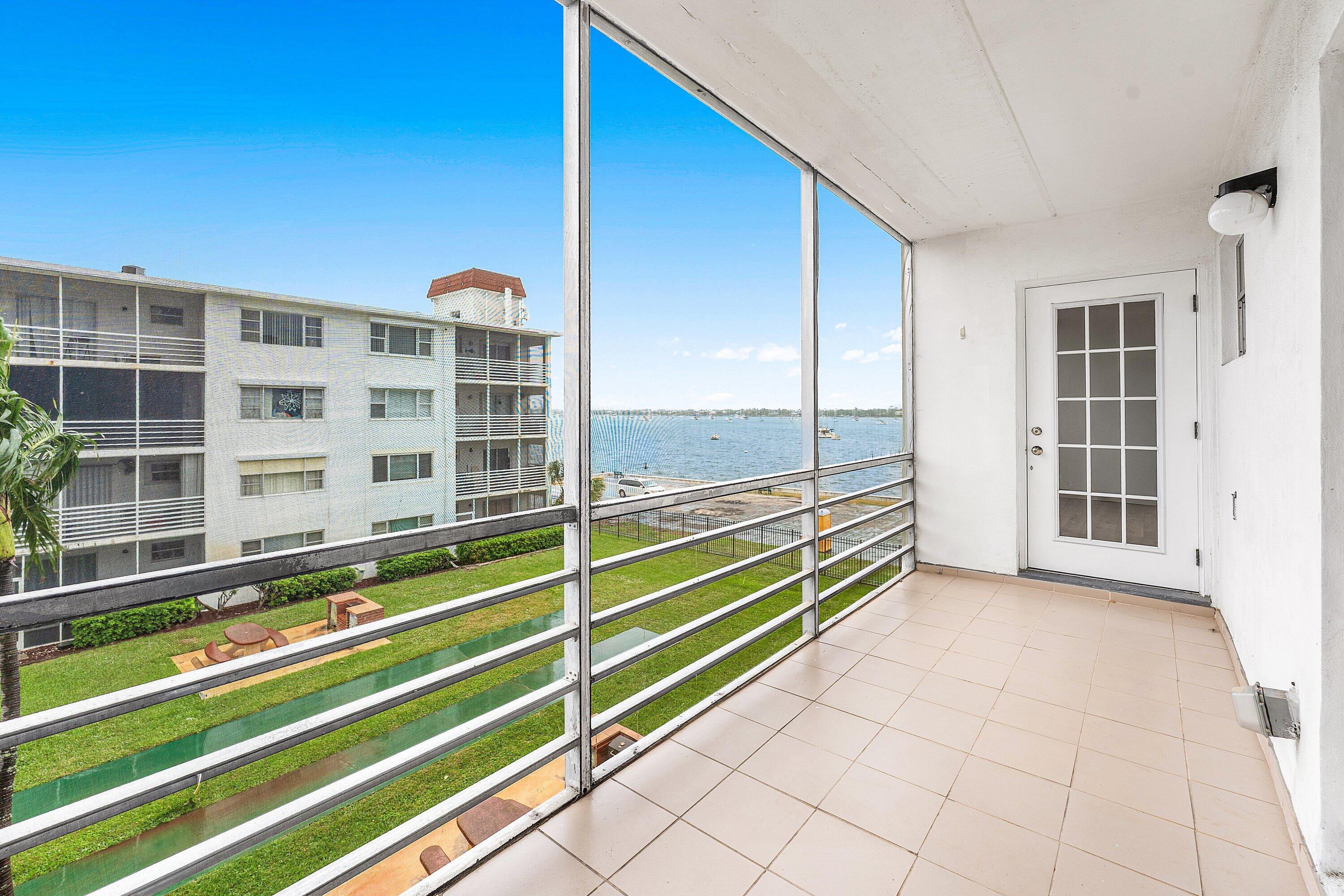 4500 N Flagler Drive C17