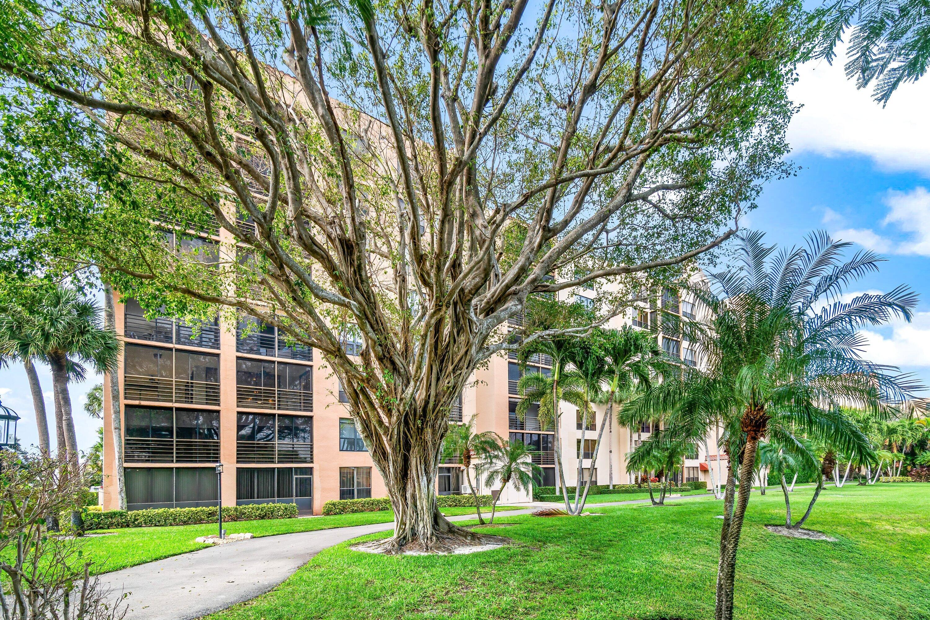 7201 Promenade Drive E 302