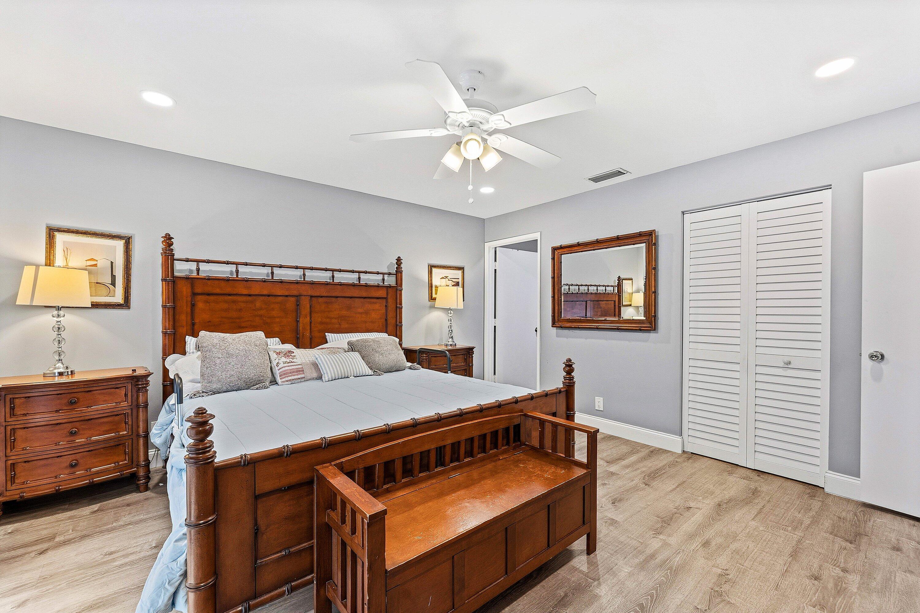 6112 Kings Gate Circle