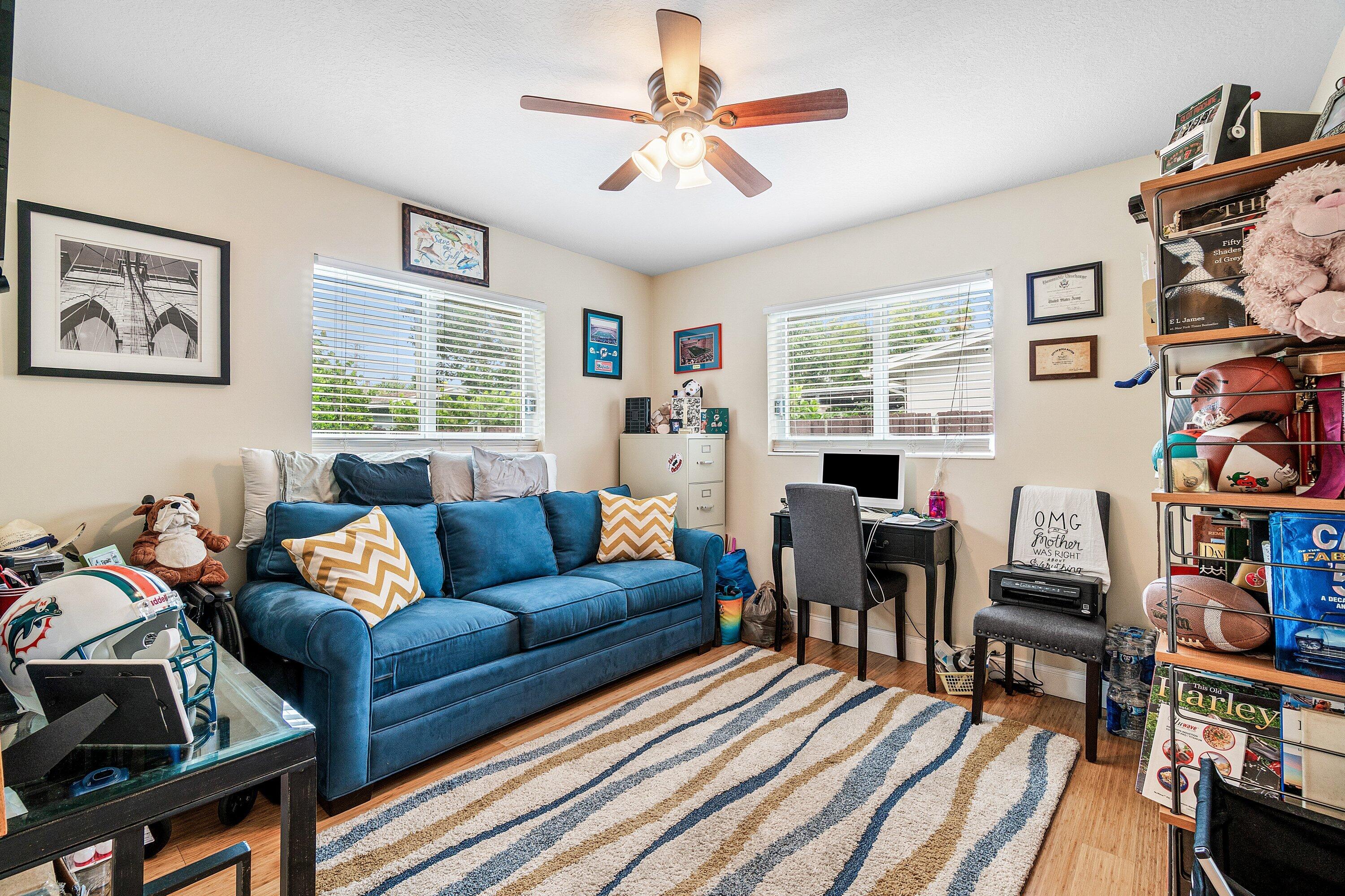 301 Se 10th Court
