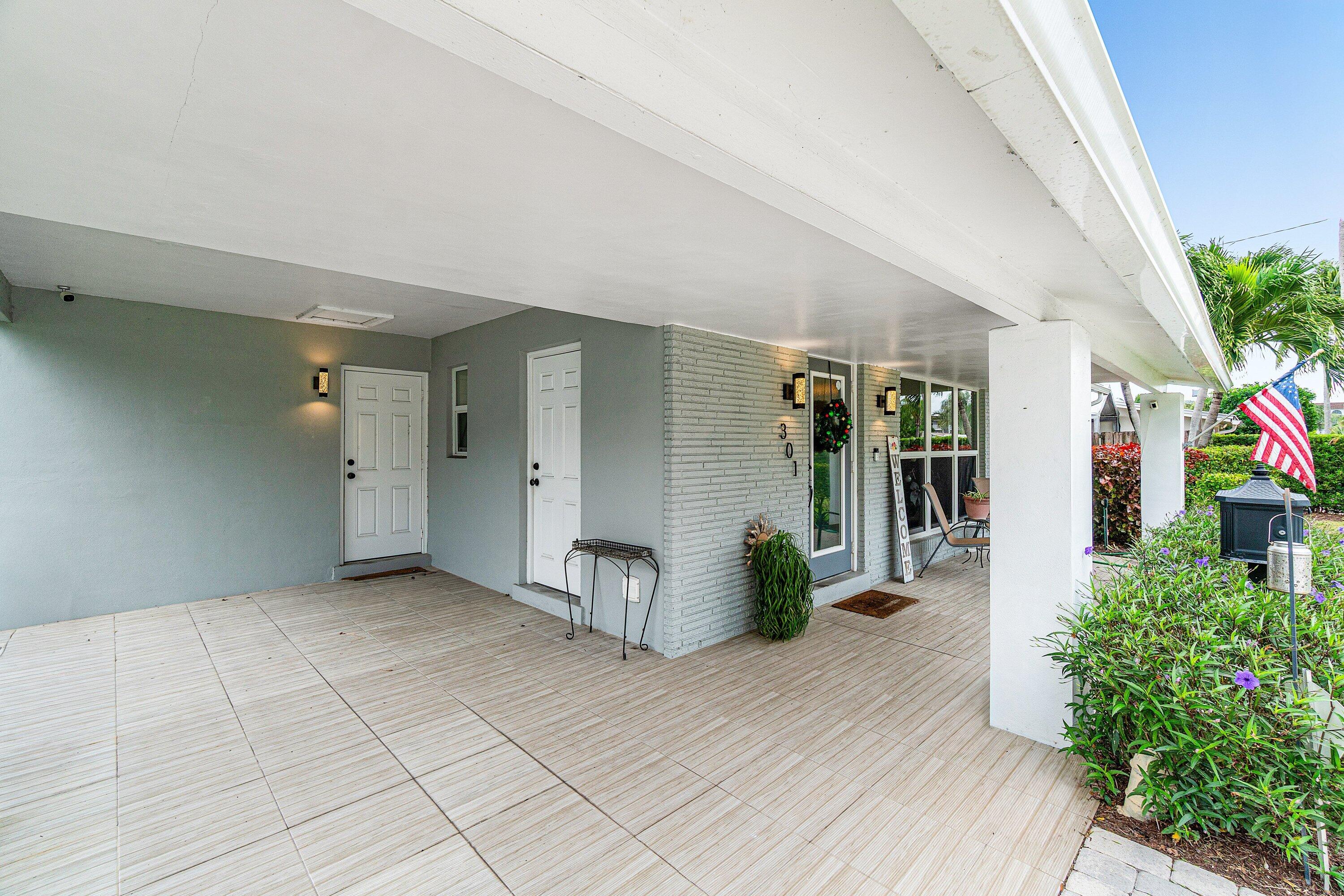 301 Se 10th Court
