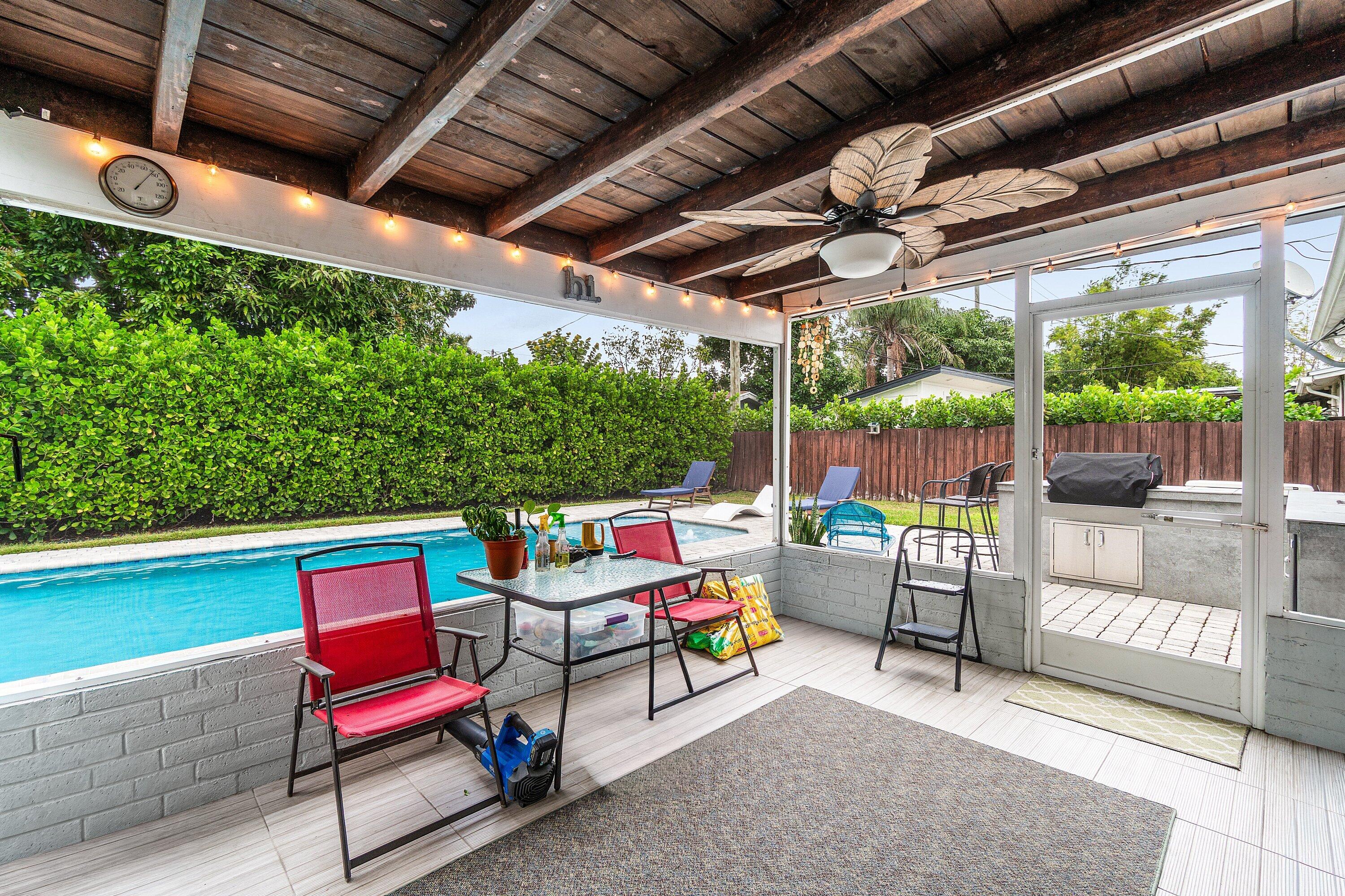 301 Se 10th Court