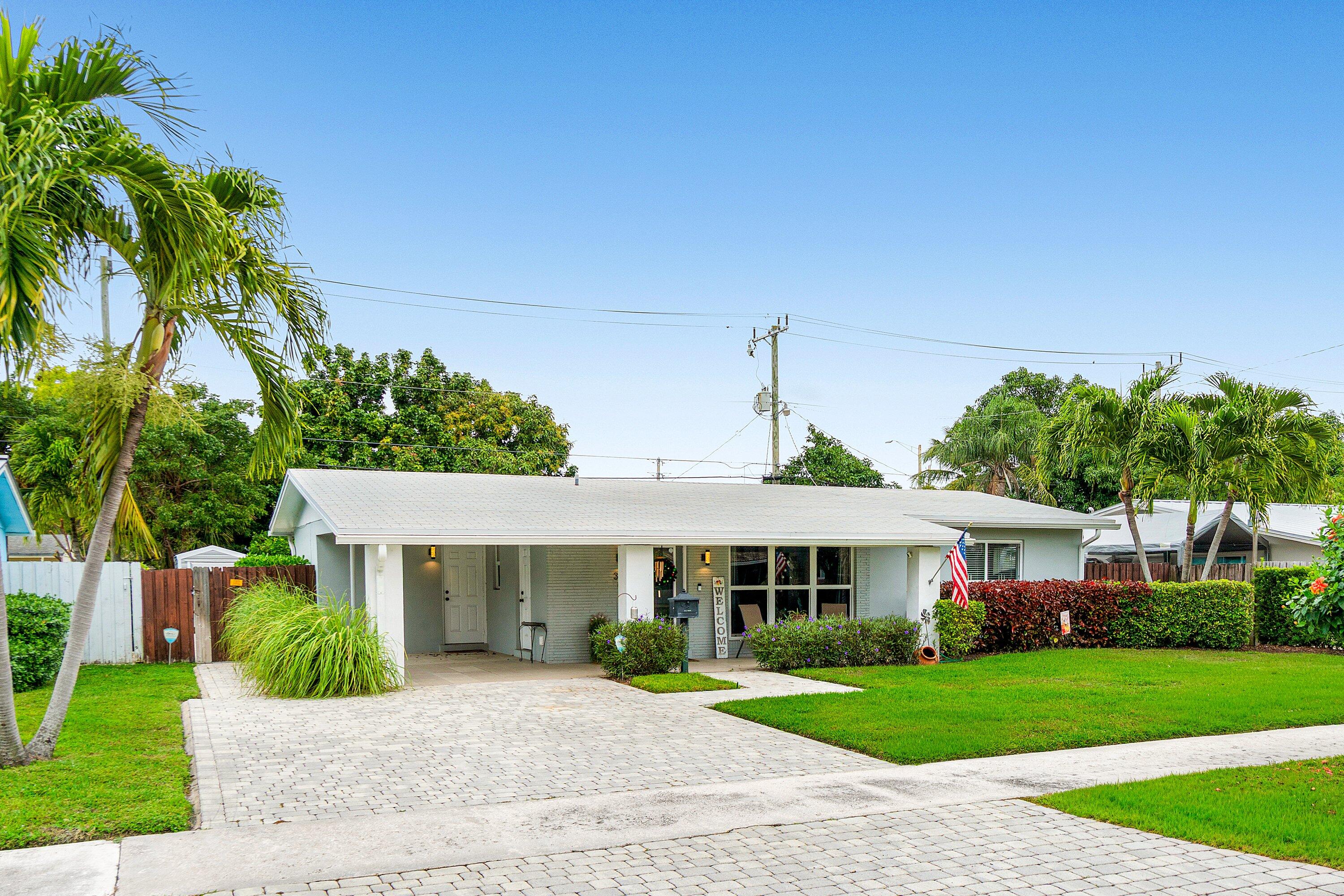 301 Se 10th Court