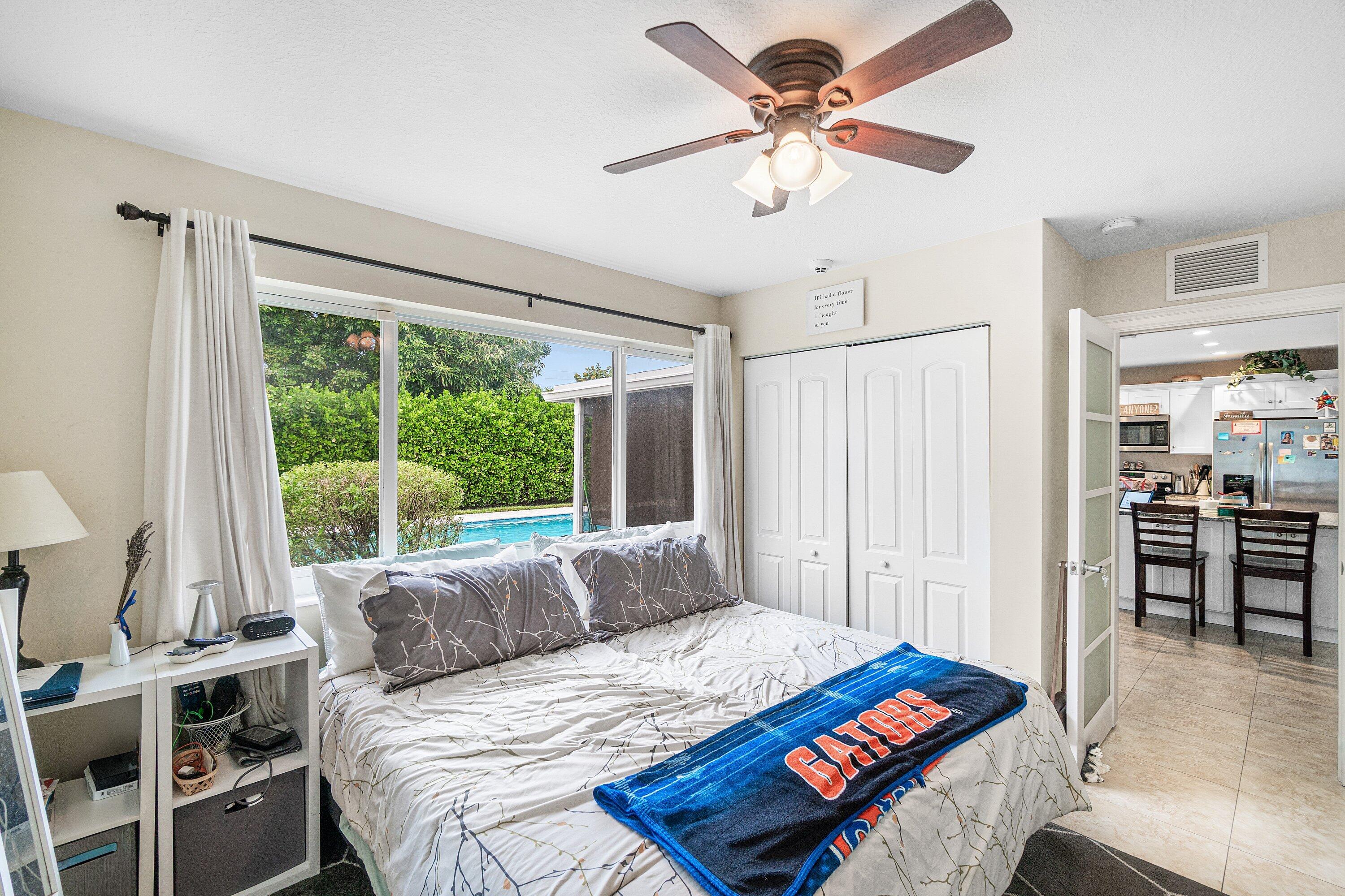 301 Se 10th Court