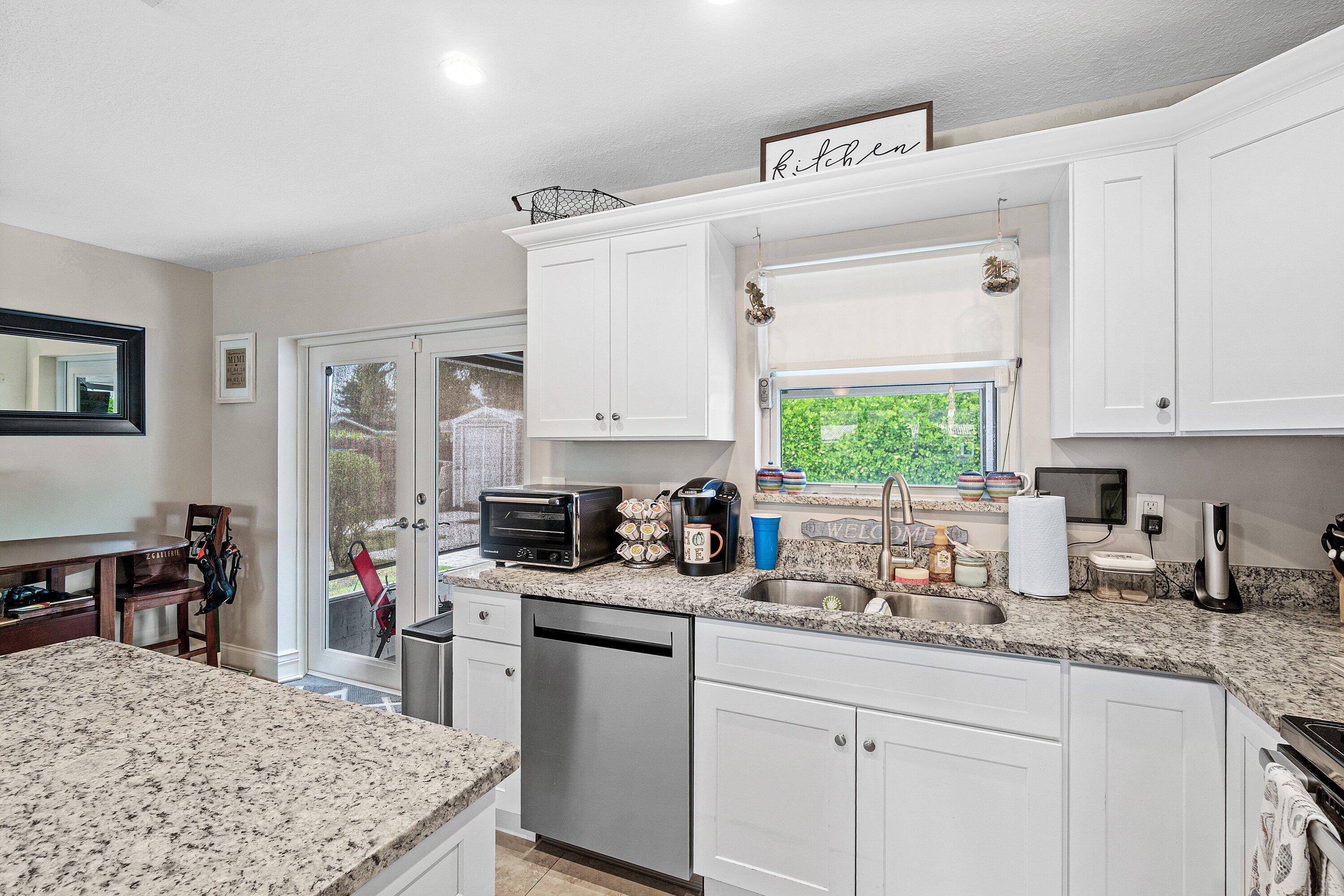 301 Se 10th Court