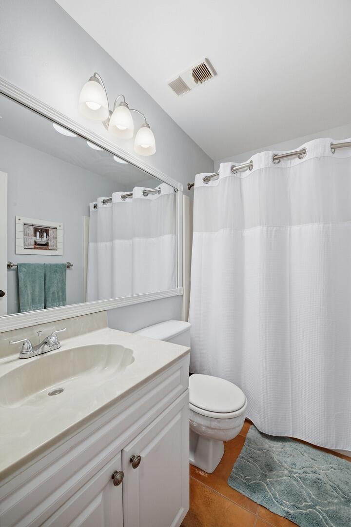 4542 Lucerne Lakes Boulevard E 206