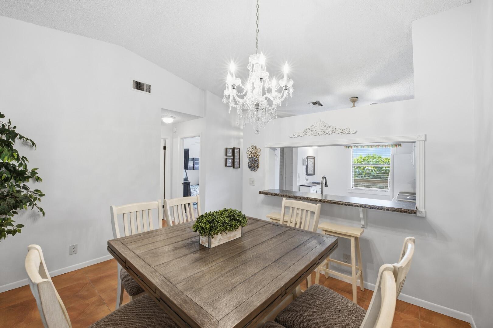 4542 Lucerne Lakes Boulevard E 206