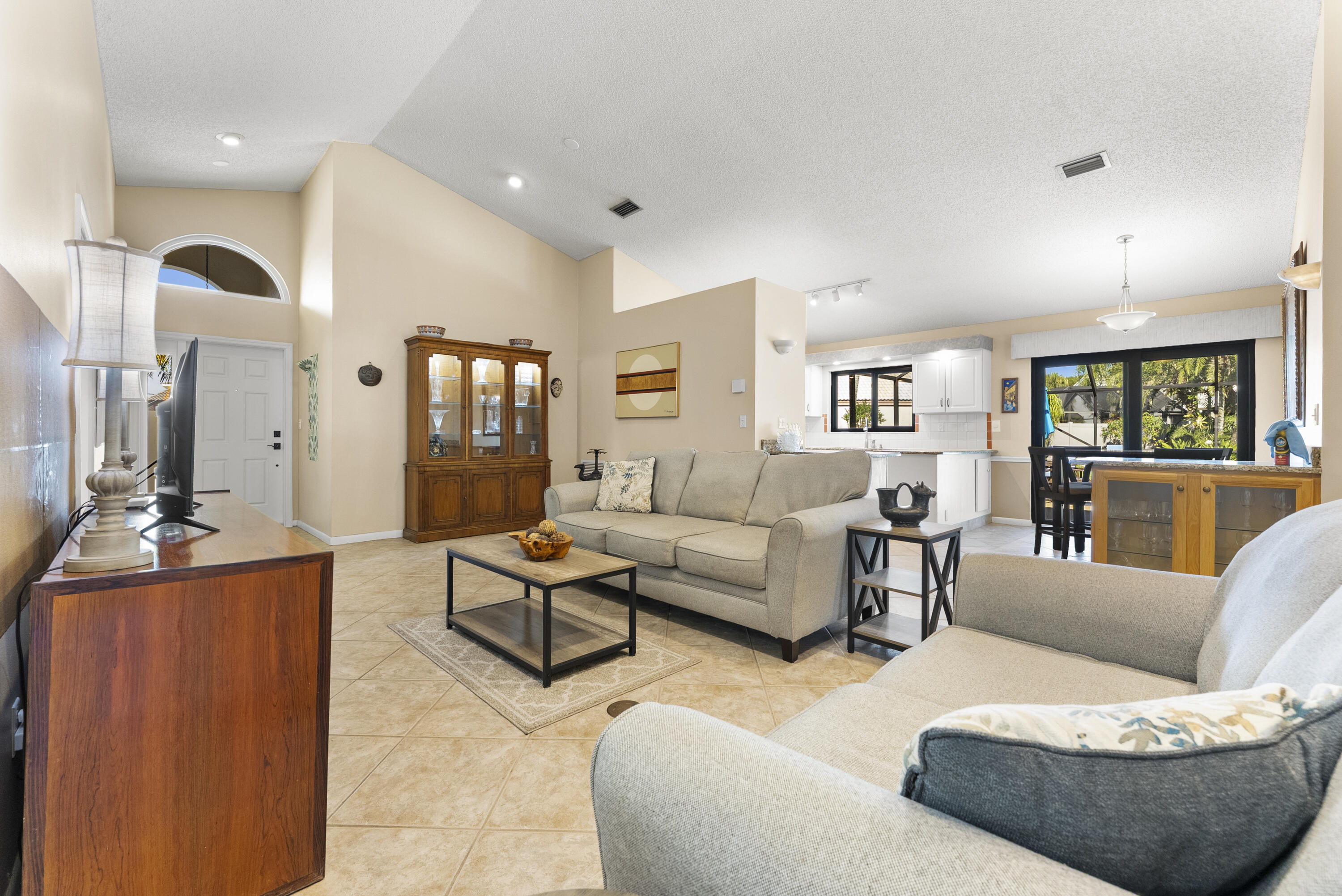 107 Executive Circle