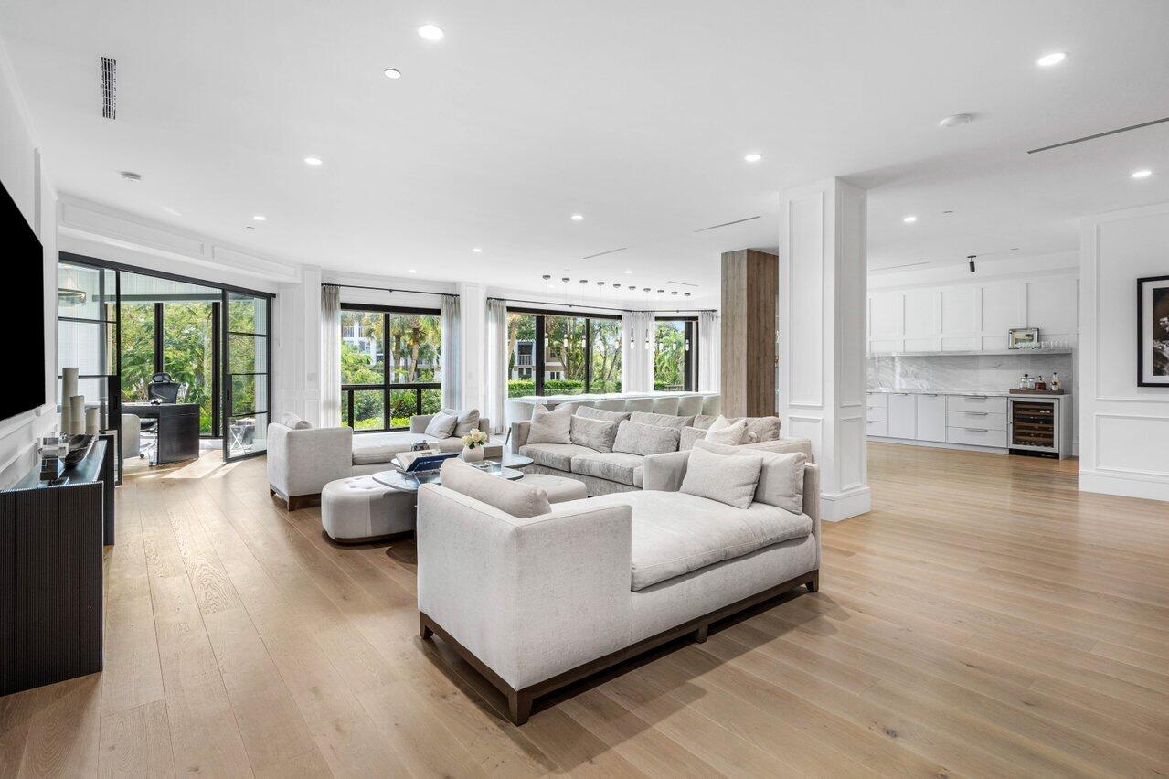 7383 Orangewood Lane 501