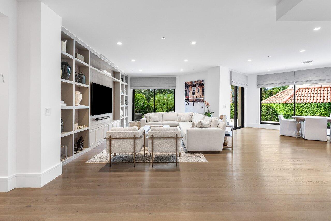 7383 Orangewood Lane 501