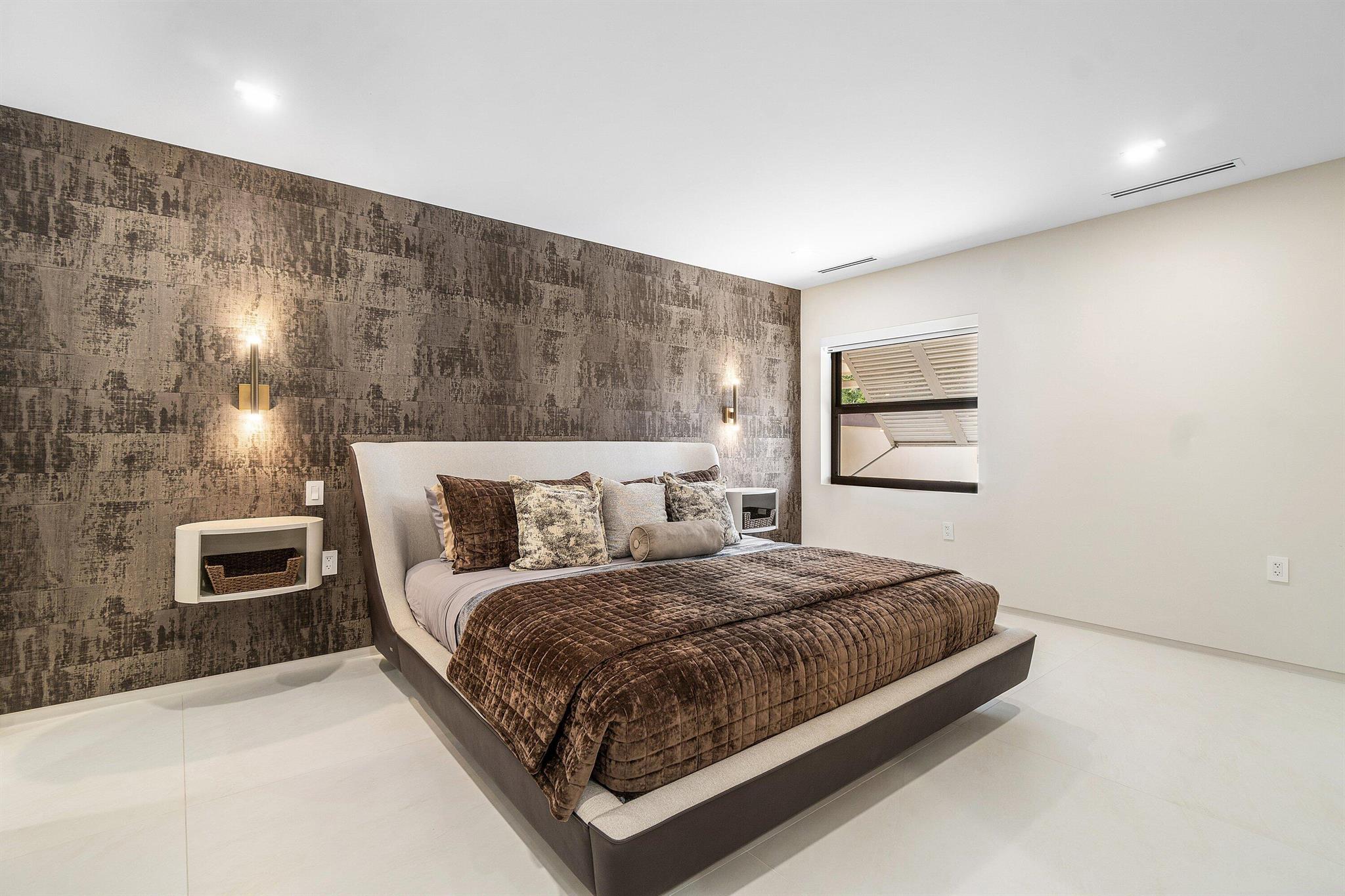 5326 Boca Marina Circle N